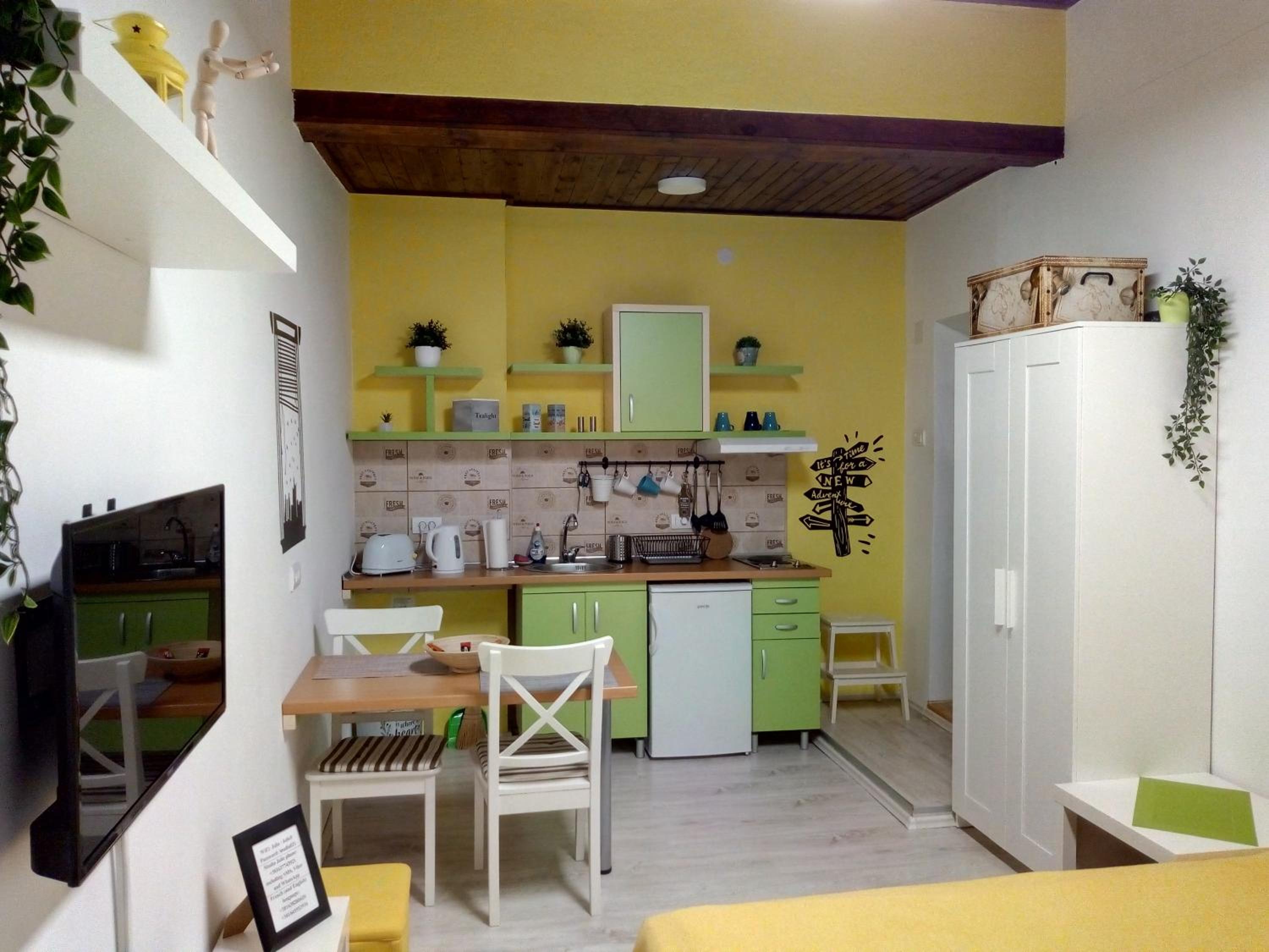 Studio Jolie view 4
