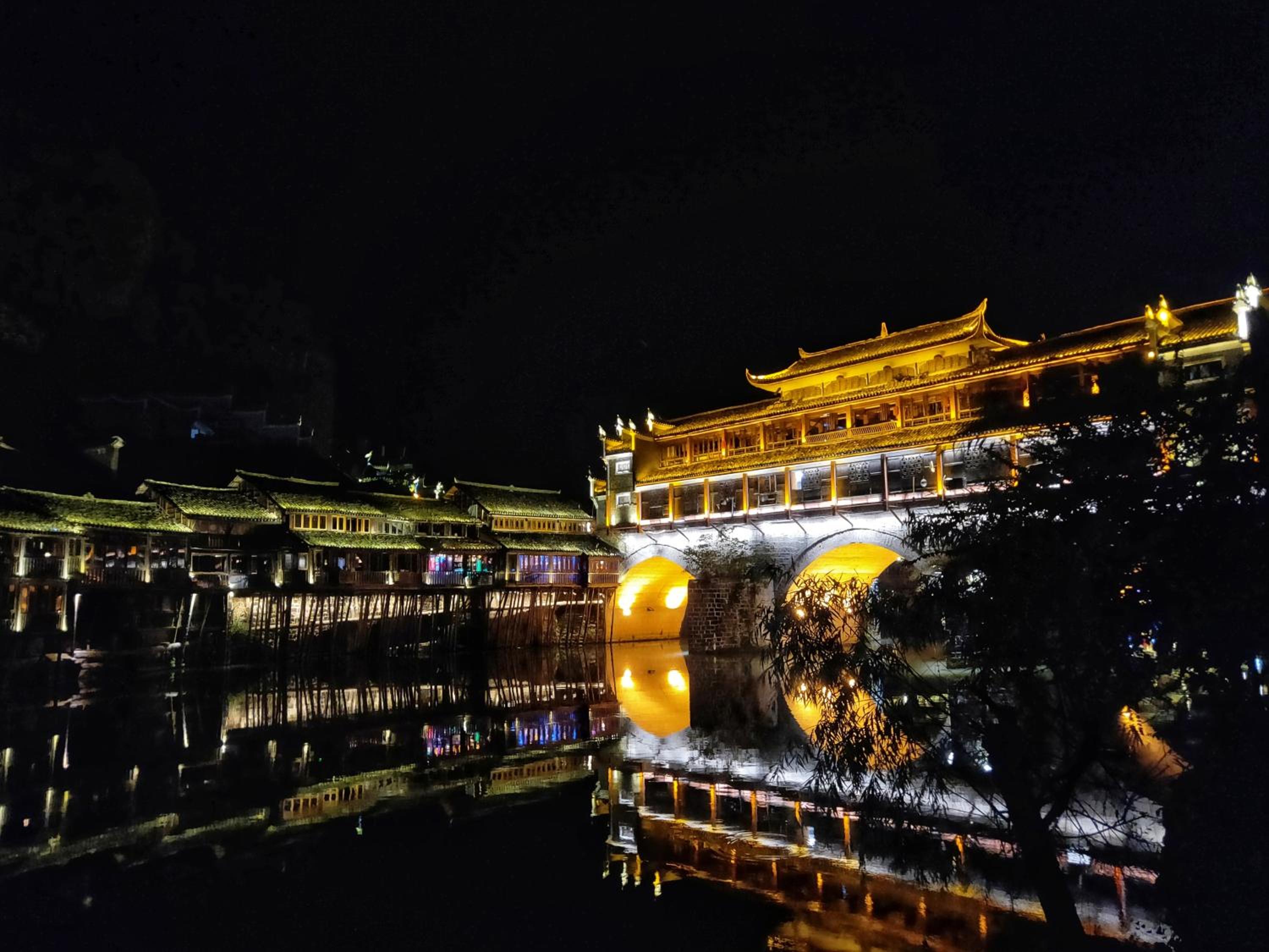 Phoenix Fuyuan Villa Riverside Hotel