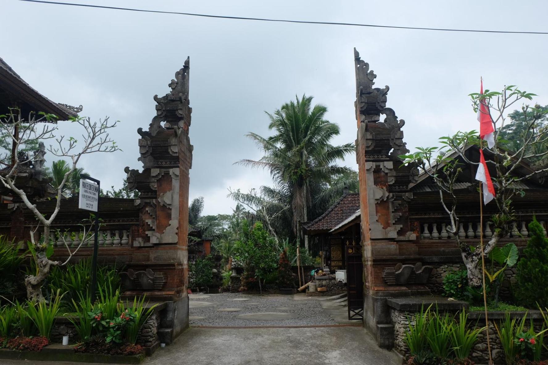 Gunung Kawi House