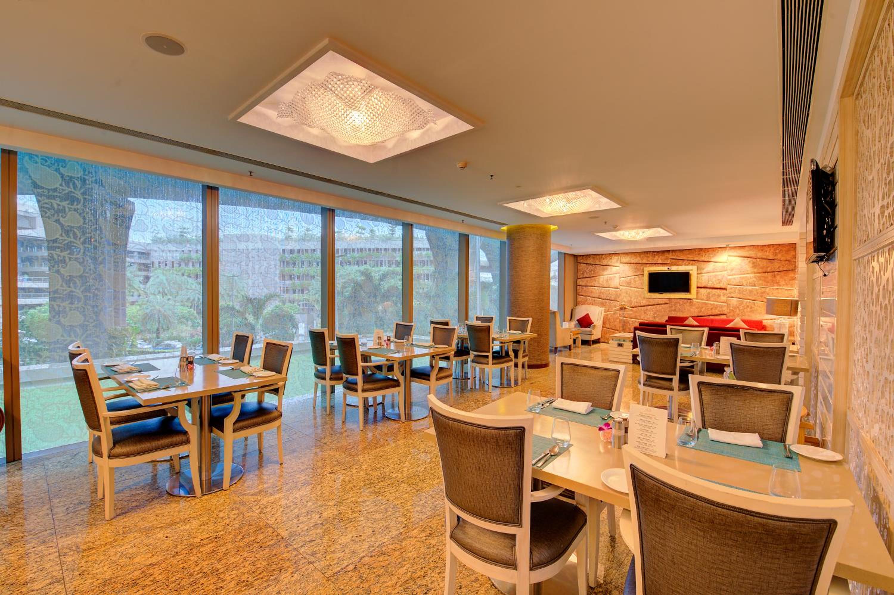 Mumbai Vacations - Niranta Transit Hotel Mumbai Airport - At Arrivals - Property Image 18