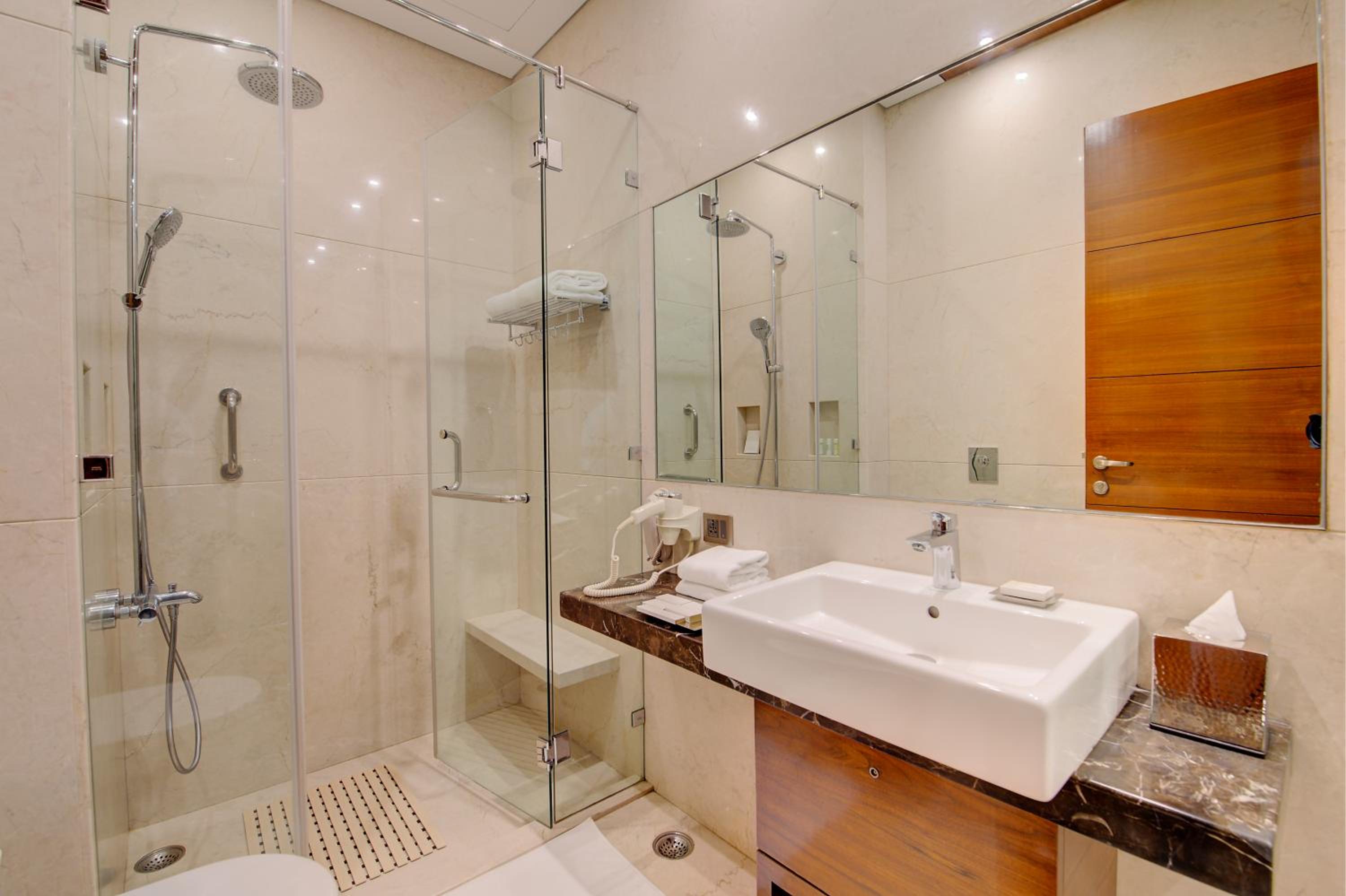 Mumbai Vacations - Niranta Transit Hotel Mumbai Airport - At Arrivals - Property Image 10