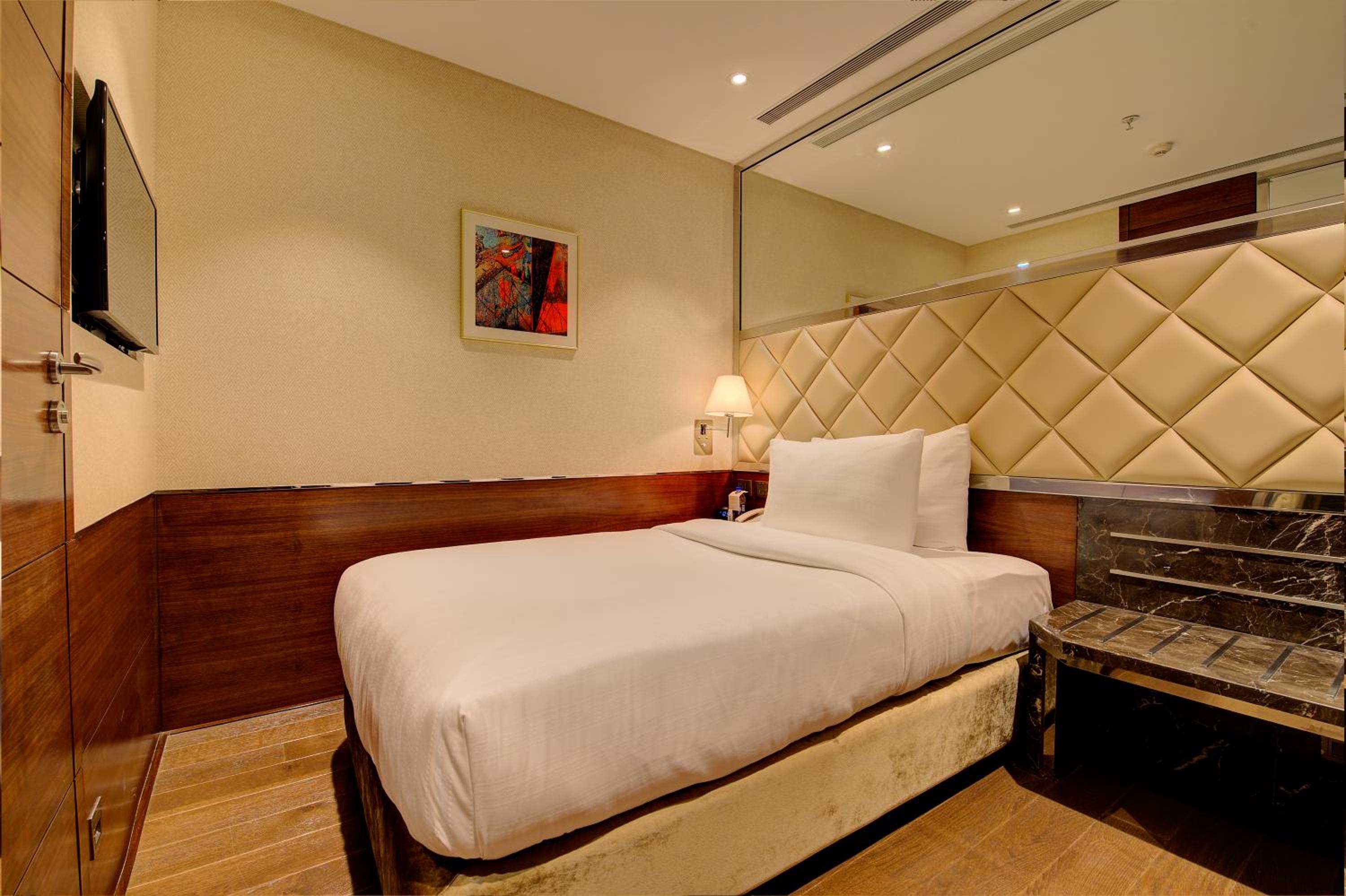 Mumbai Vacations - Niranta Transit Hotel Mumbai Airport - At Arrivals - Property Image 14