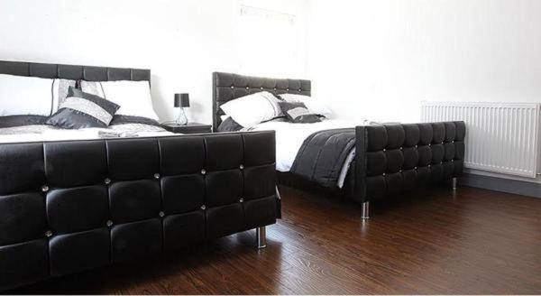 Lewis Apartment in the Heart of the Northern Quarter sleeps up to 12 view 4