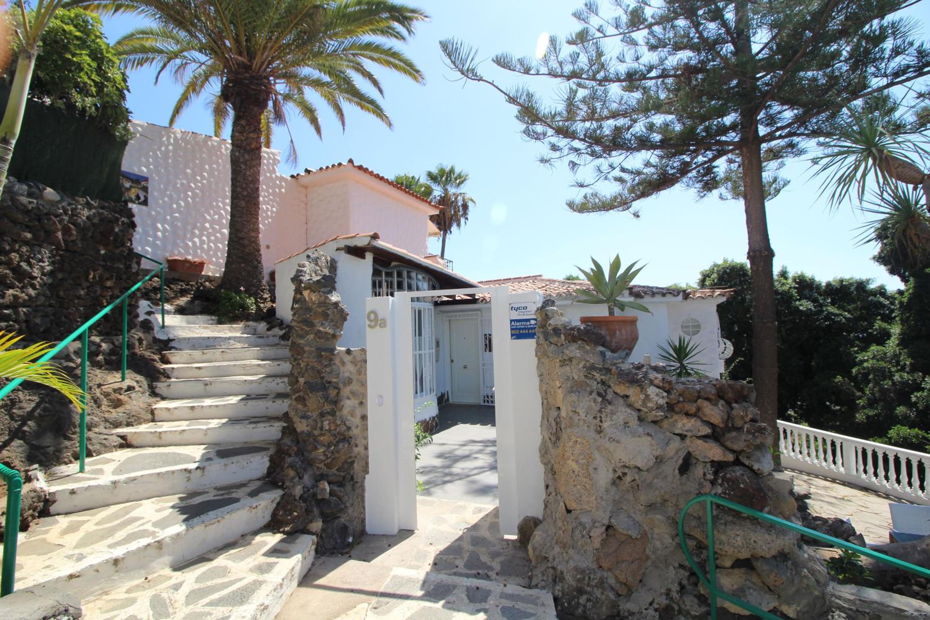 Sunny House, Chayofa view 4