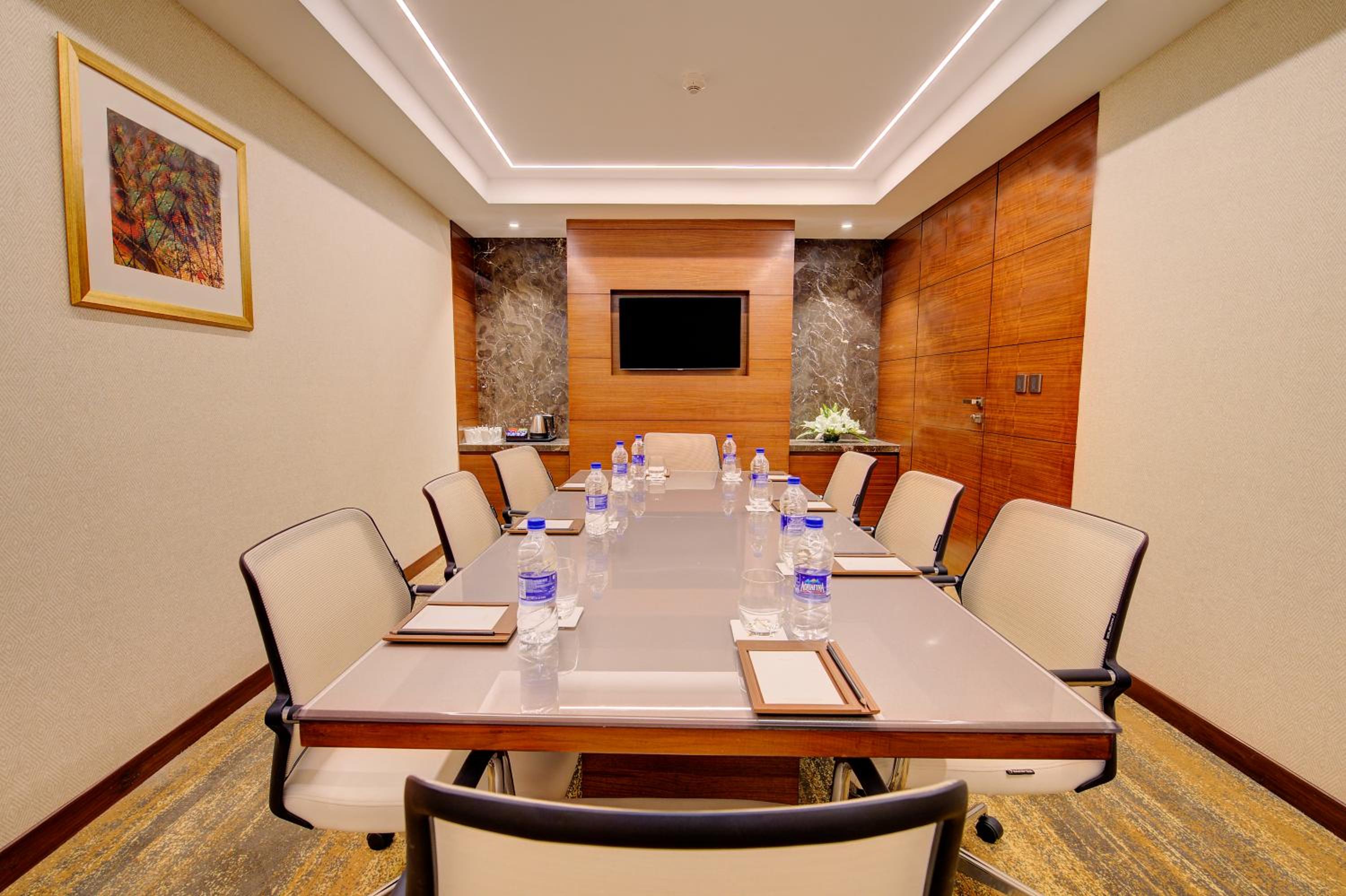 Mumbai Vacations - Niranta Transit Hotel Mumbai Airport - At Arrivals - Property Image 15