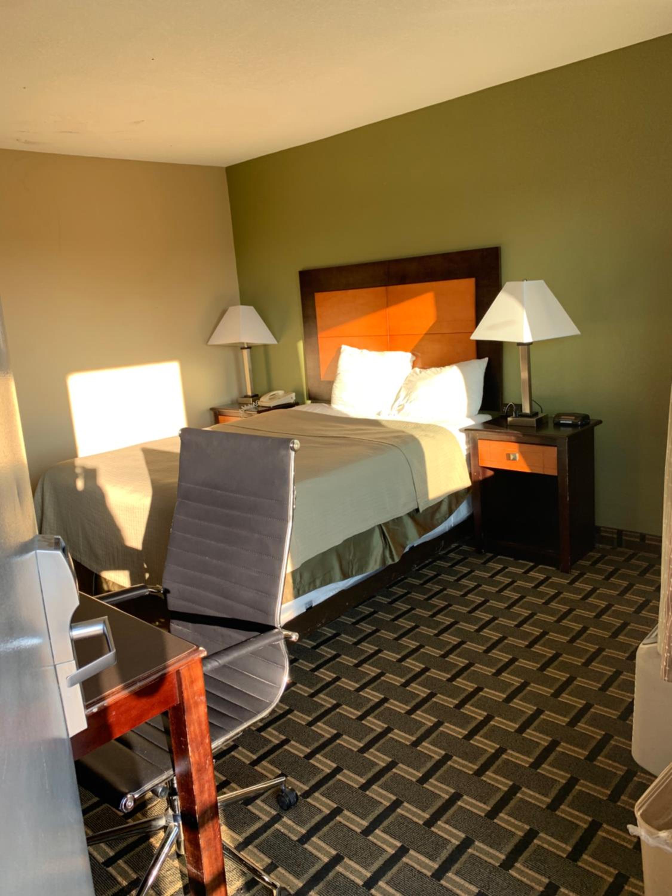 Relax Inn Heth - Property Image 14
