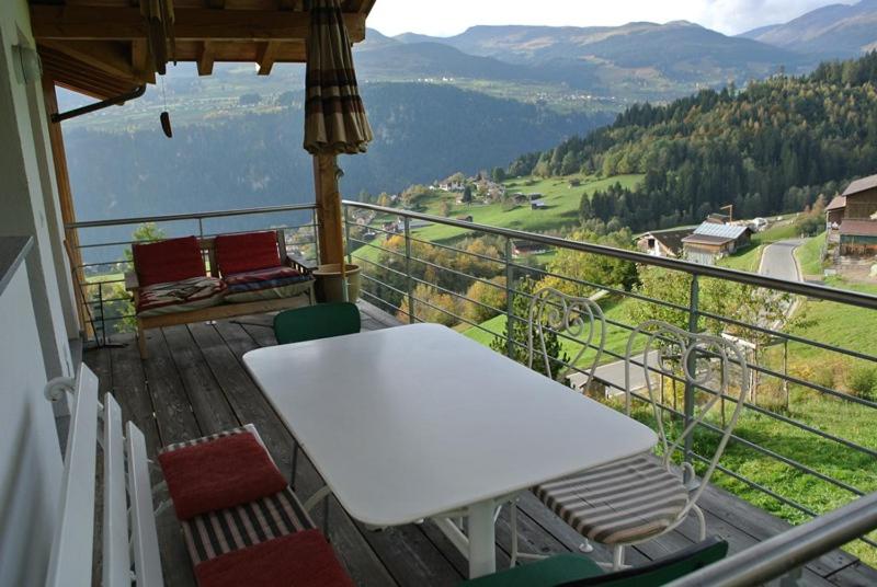 Principala 5 Zeller Andiast - Ferienwohnung für max. 10 Personen view 3