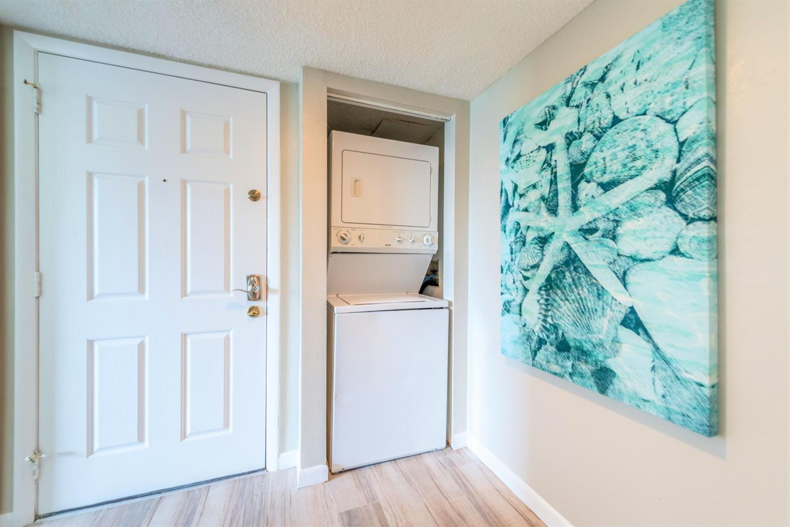 Cape Winds - Oceanfront Pool, Tennis & Sauna Condos near Port Canaveral view 4