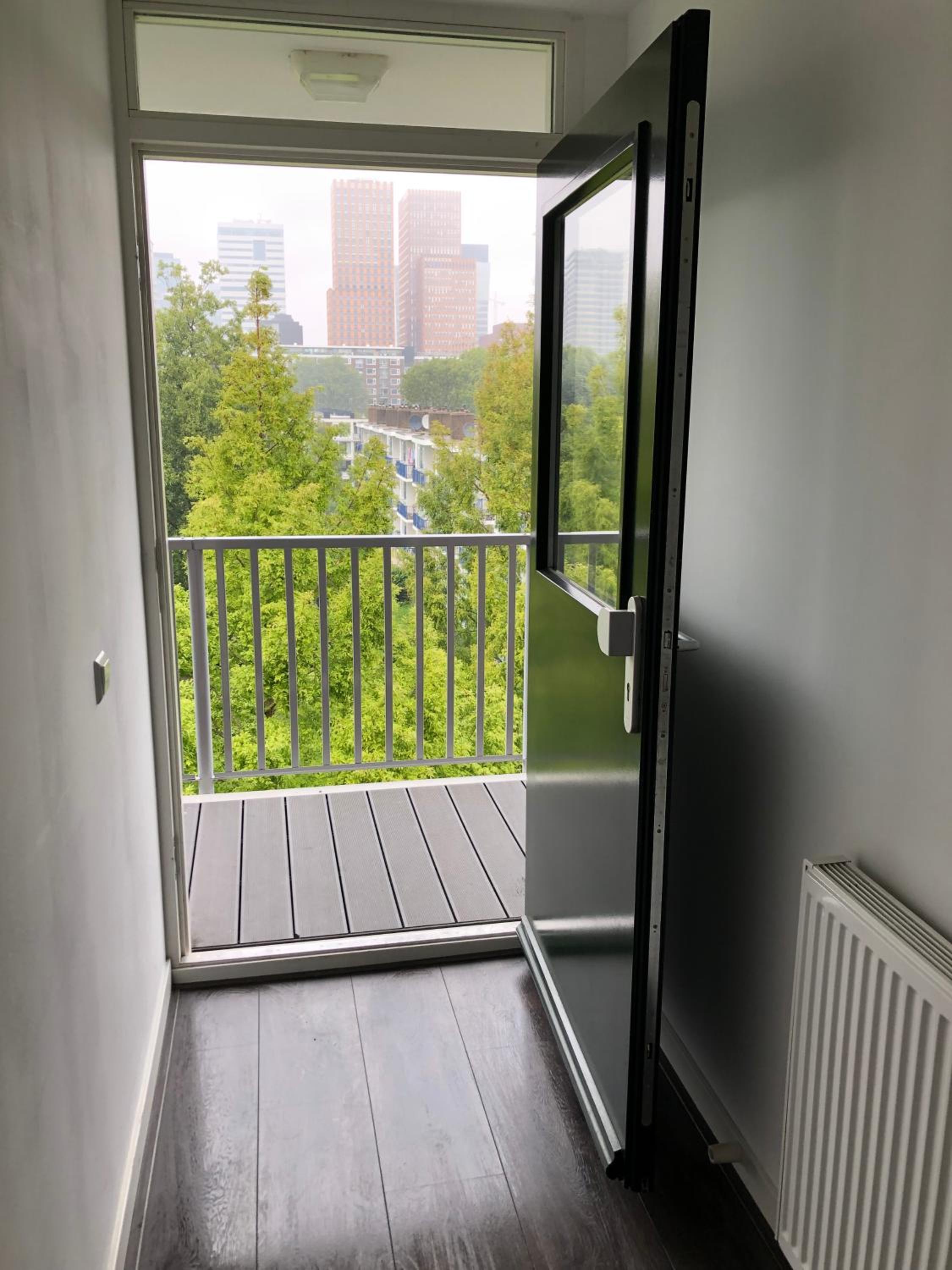 White Moon Apartment