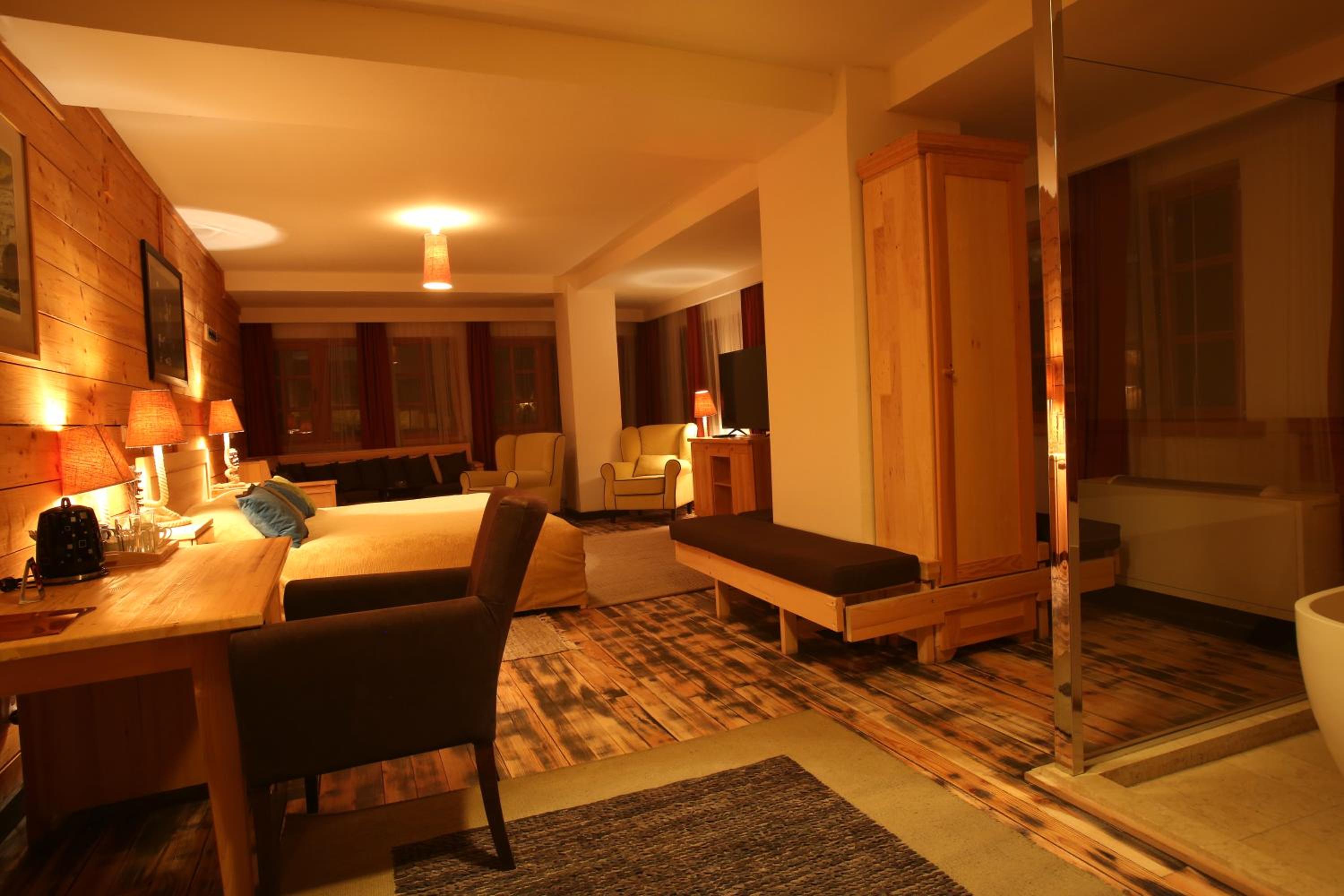 Mecavnik Resort view 3