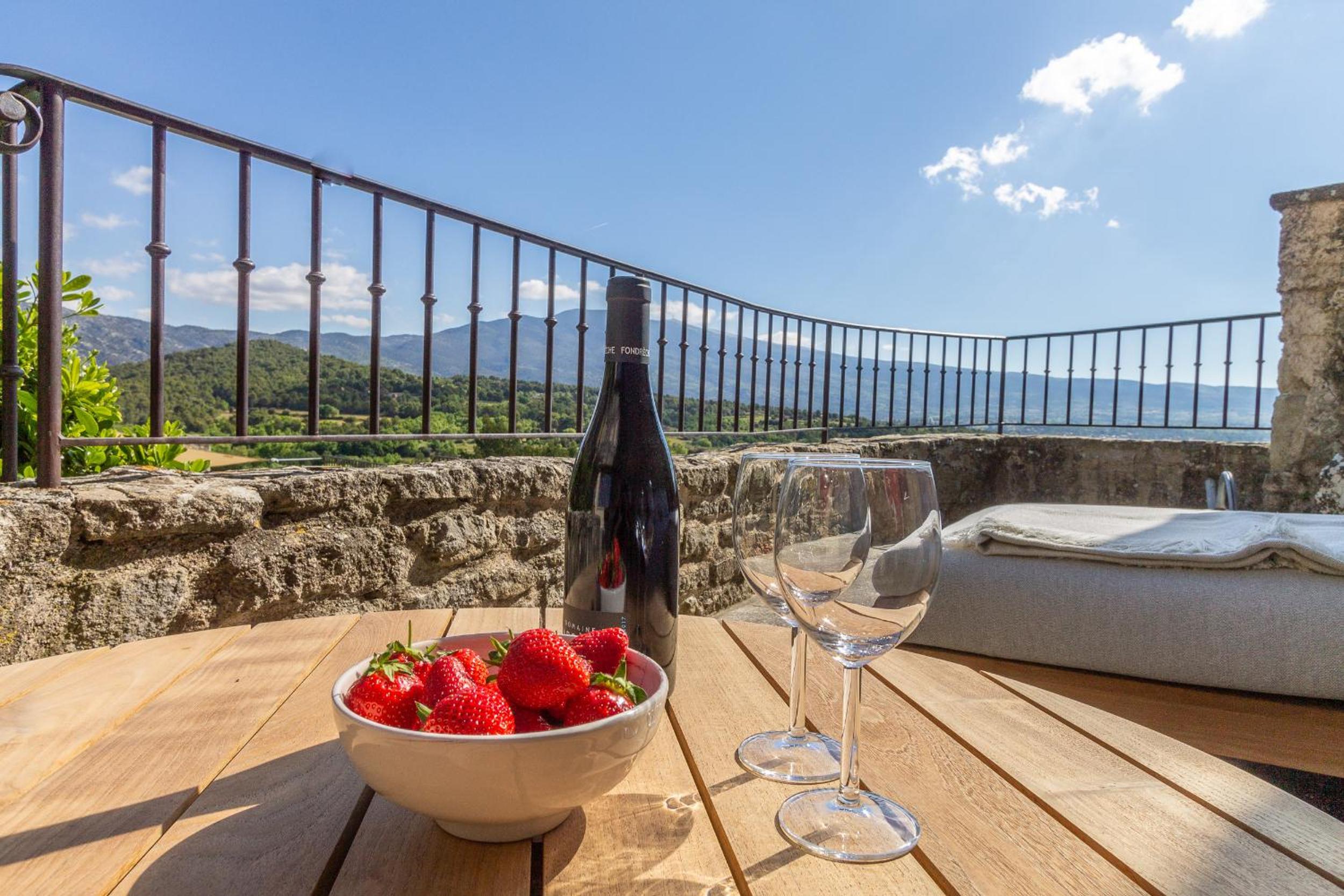 Maison Ventoux view 2