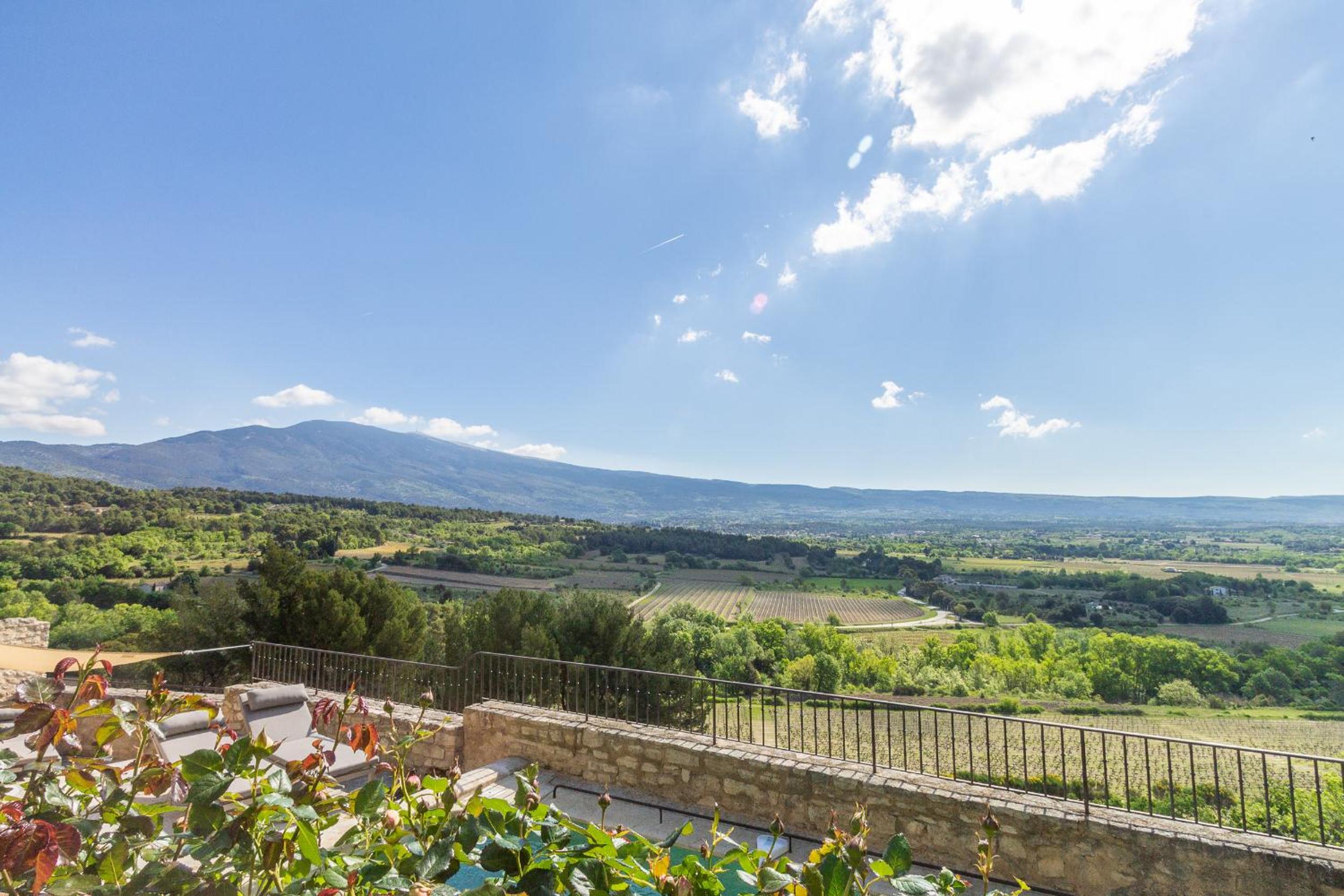 Maison Ventoux view 3