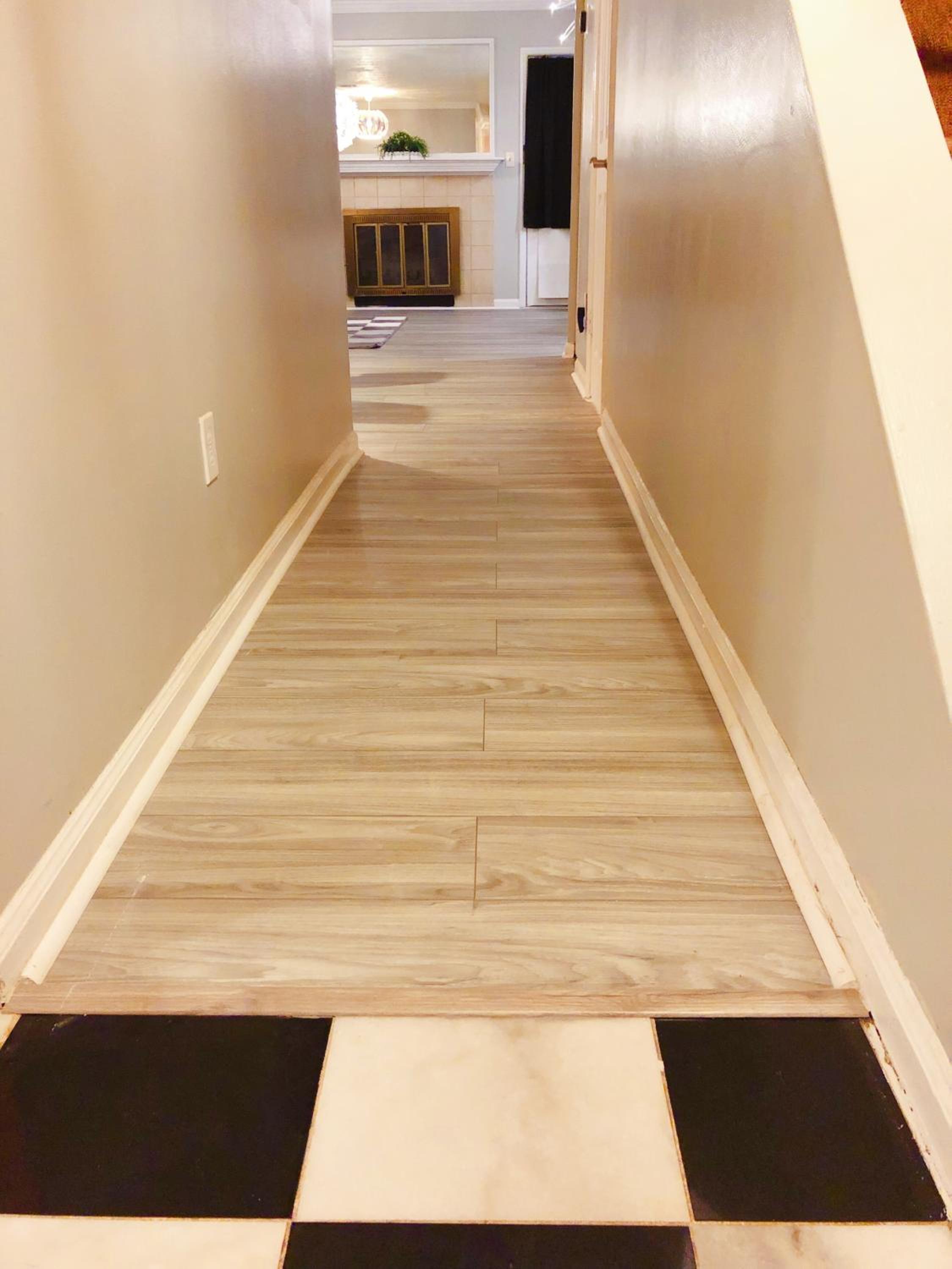 2 Bedrooms Private Kitchen Livingroom Robinwood Condo Suite