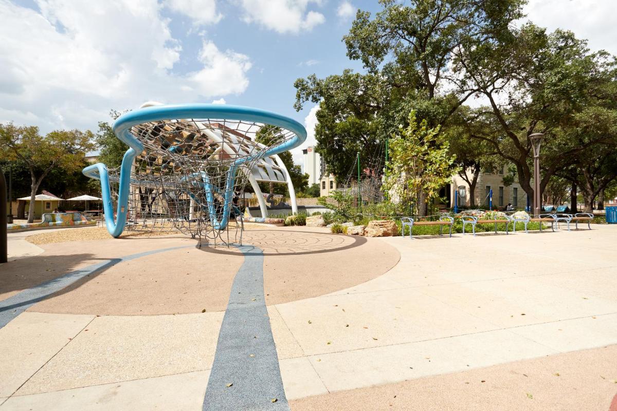 children's play area