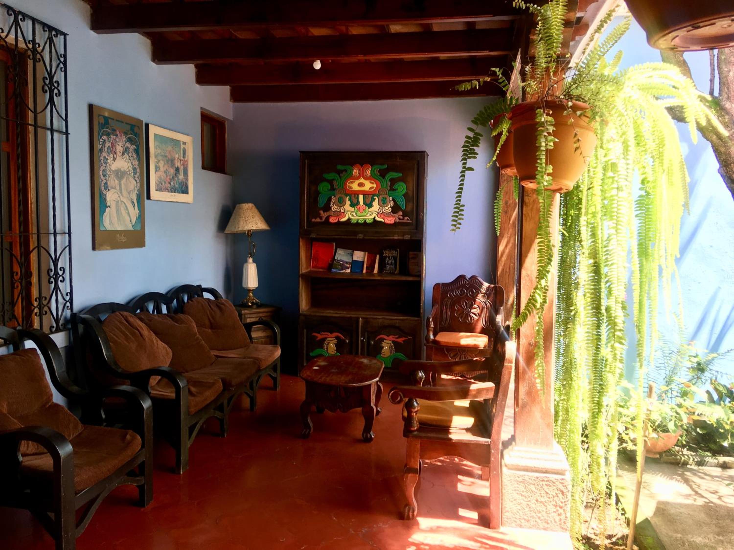 Dionisio Inn