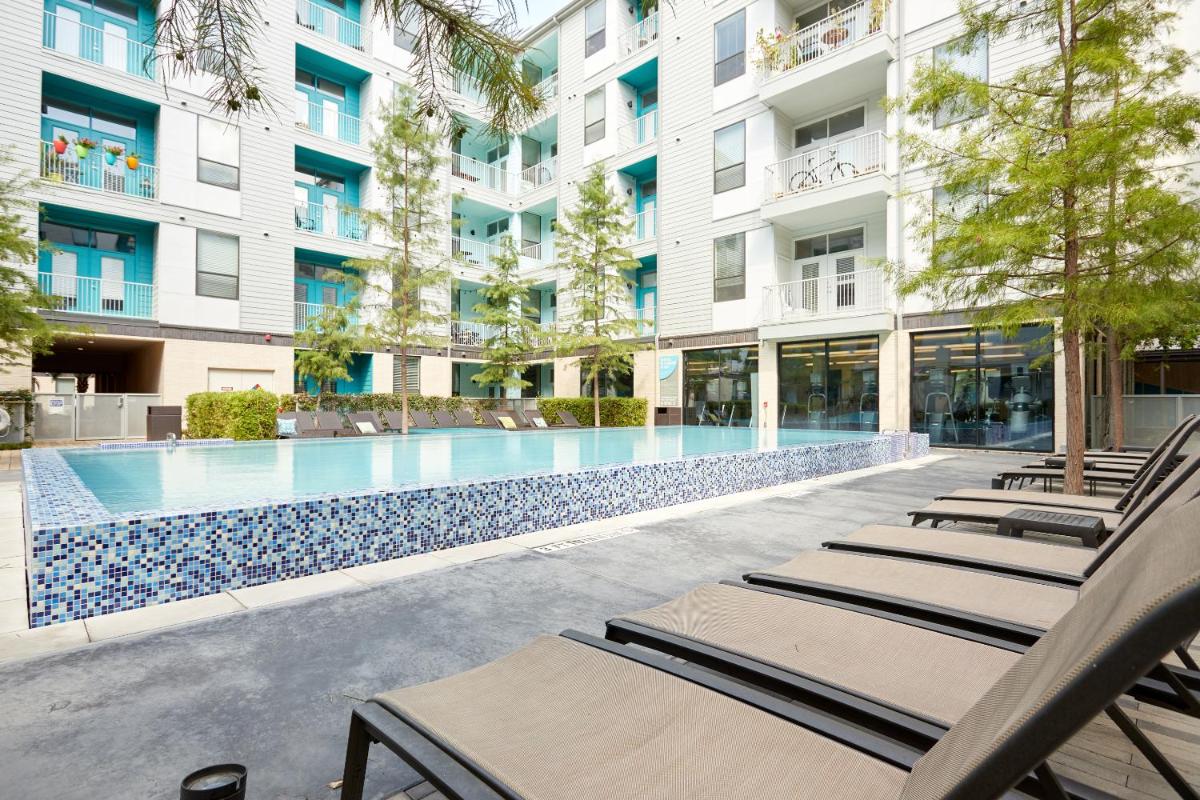 Sonder at La Villita - Image 5