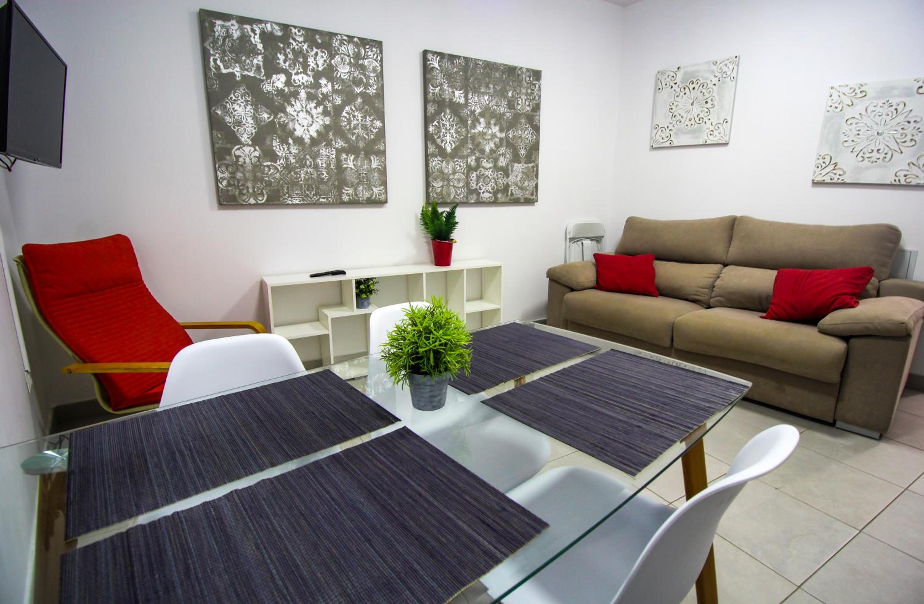 SH Cruz. Moderno apartmento cerca del Mercado. view 3
