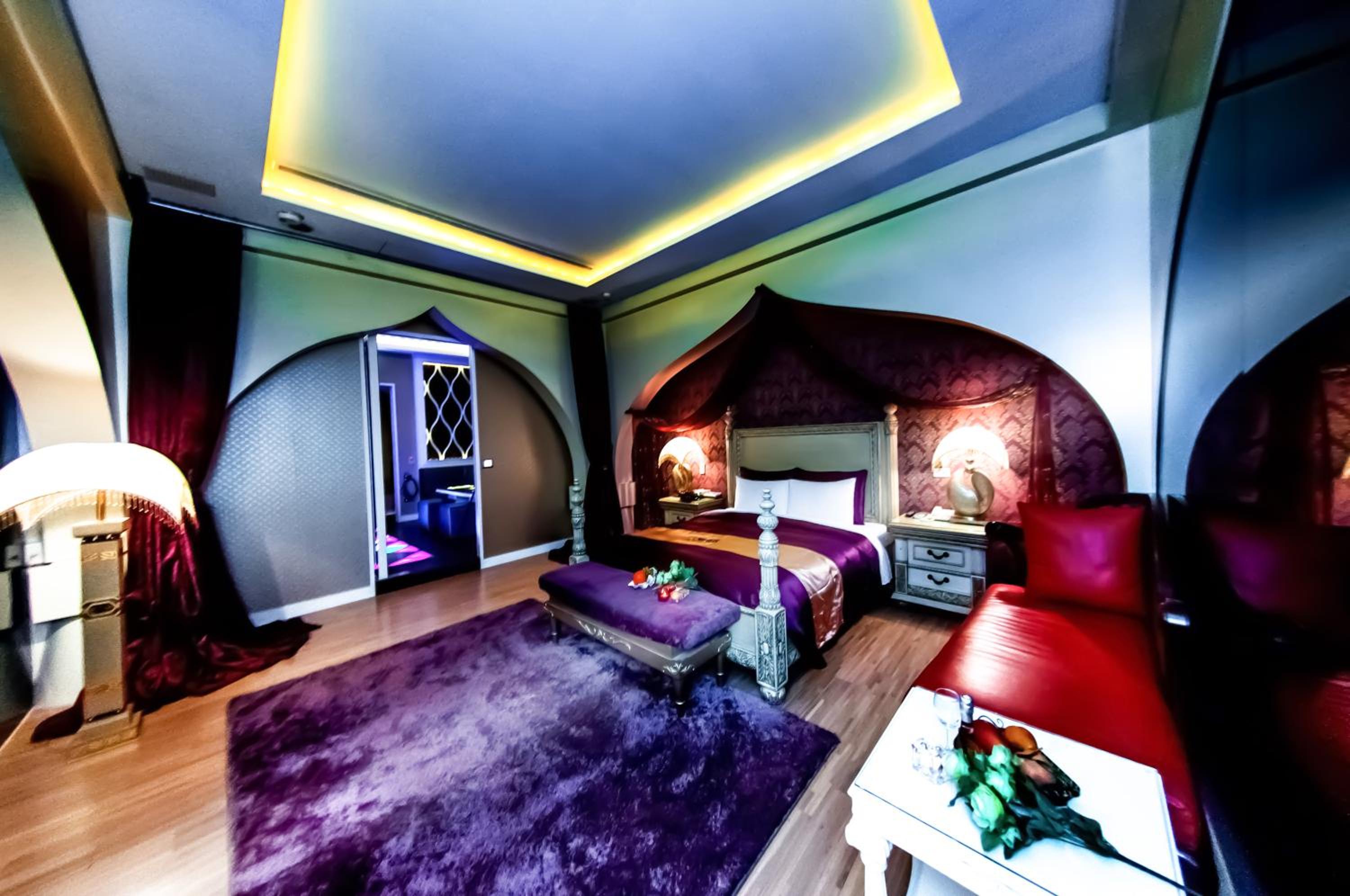 hotel room
