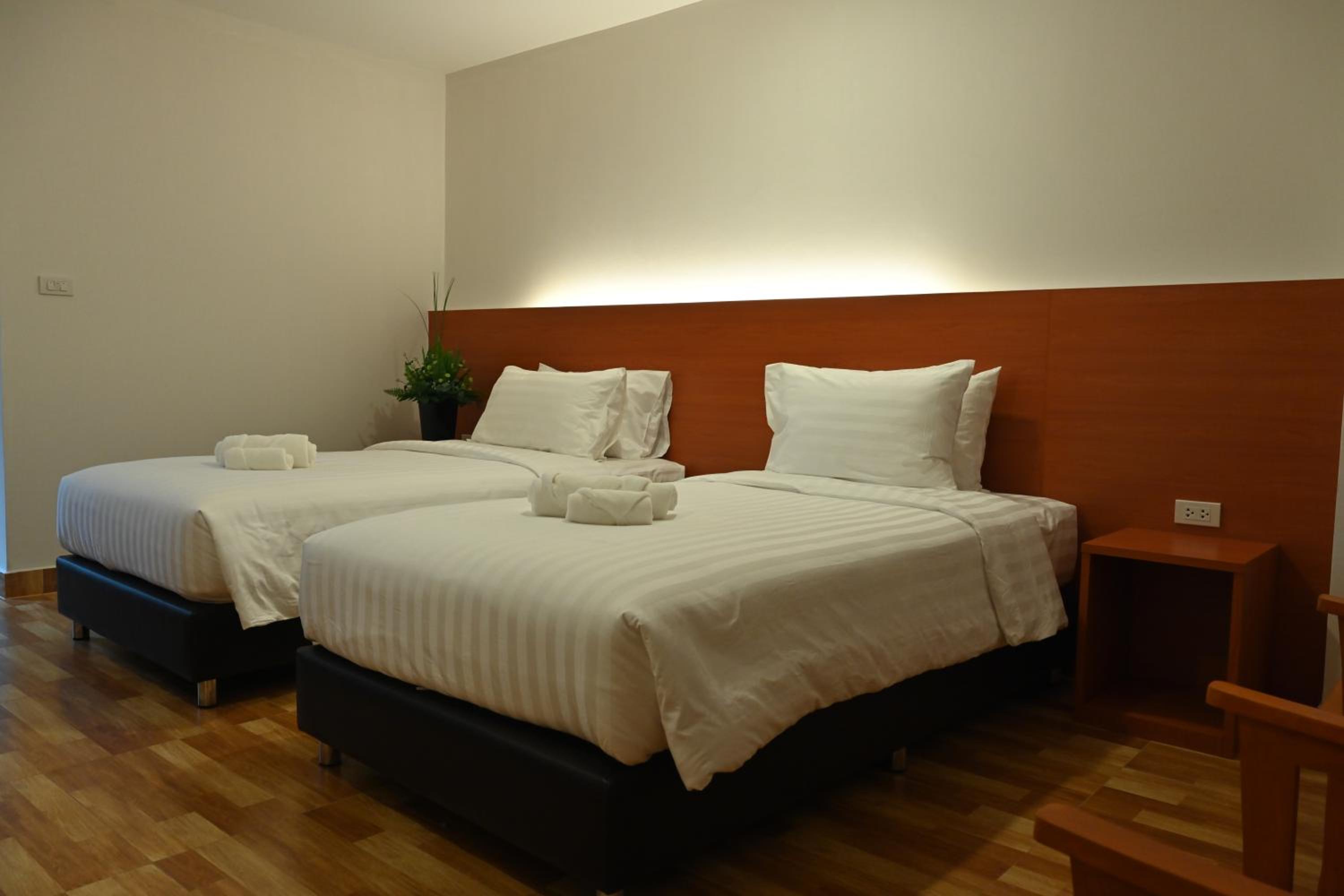 Don Mueang Place Hotel