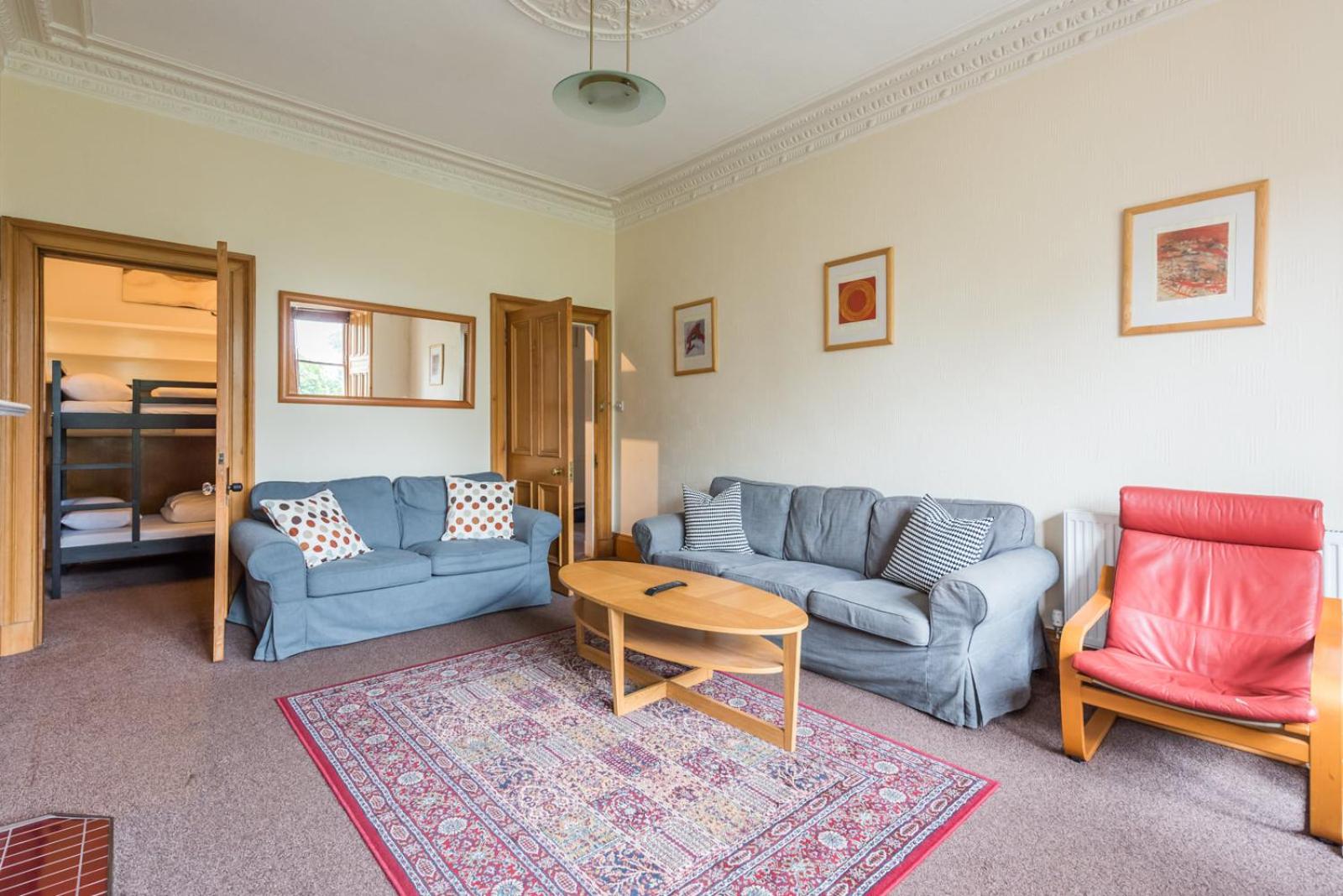 3 bed overlooking meadows park view 5
