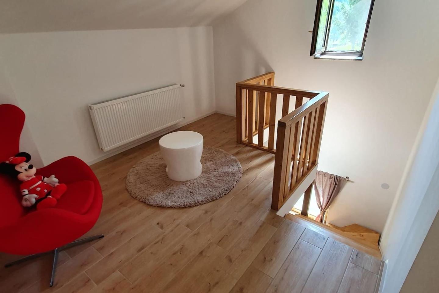 Photo 24