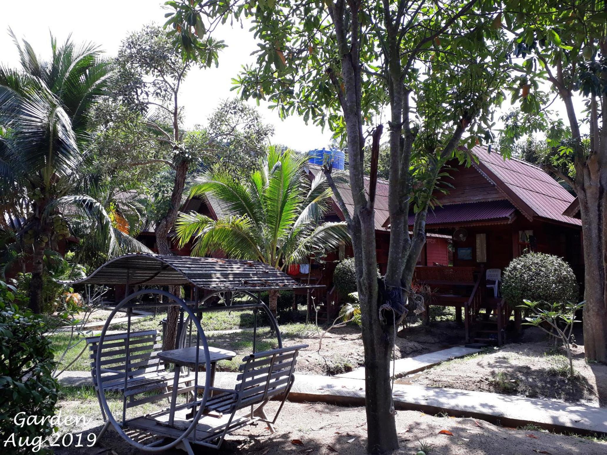 Haad Salad Resort