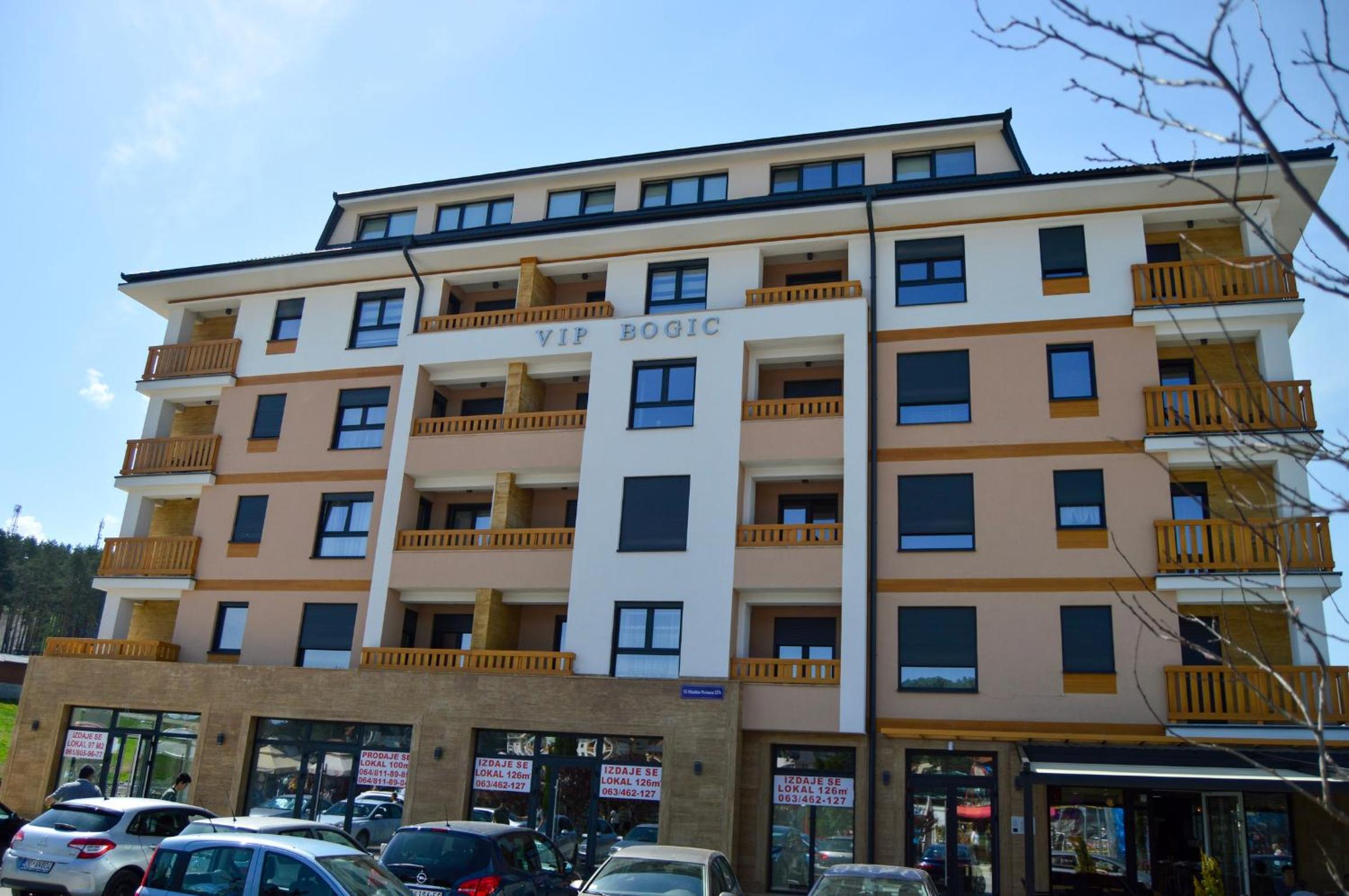 Apartman Bozur