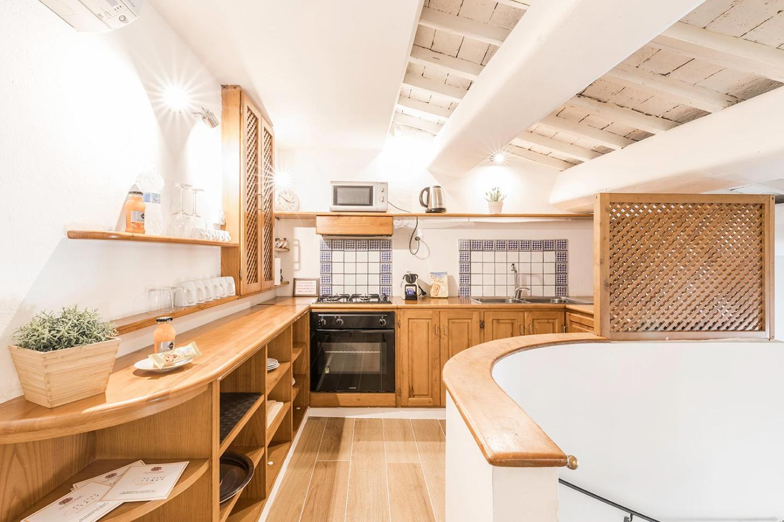 Thebestinrome Orbitelli en Rome — kitchen