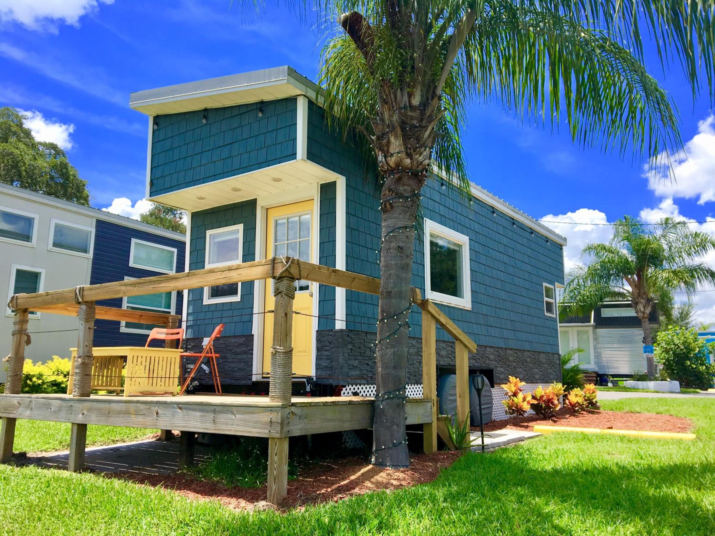 Orlando Lakefront Tiny Houses