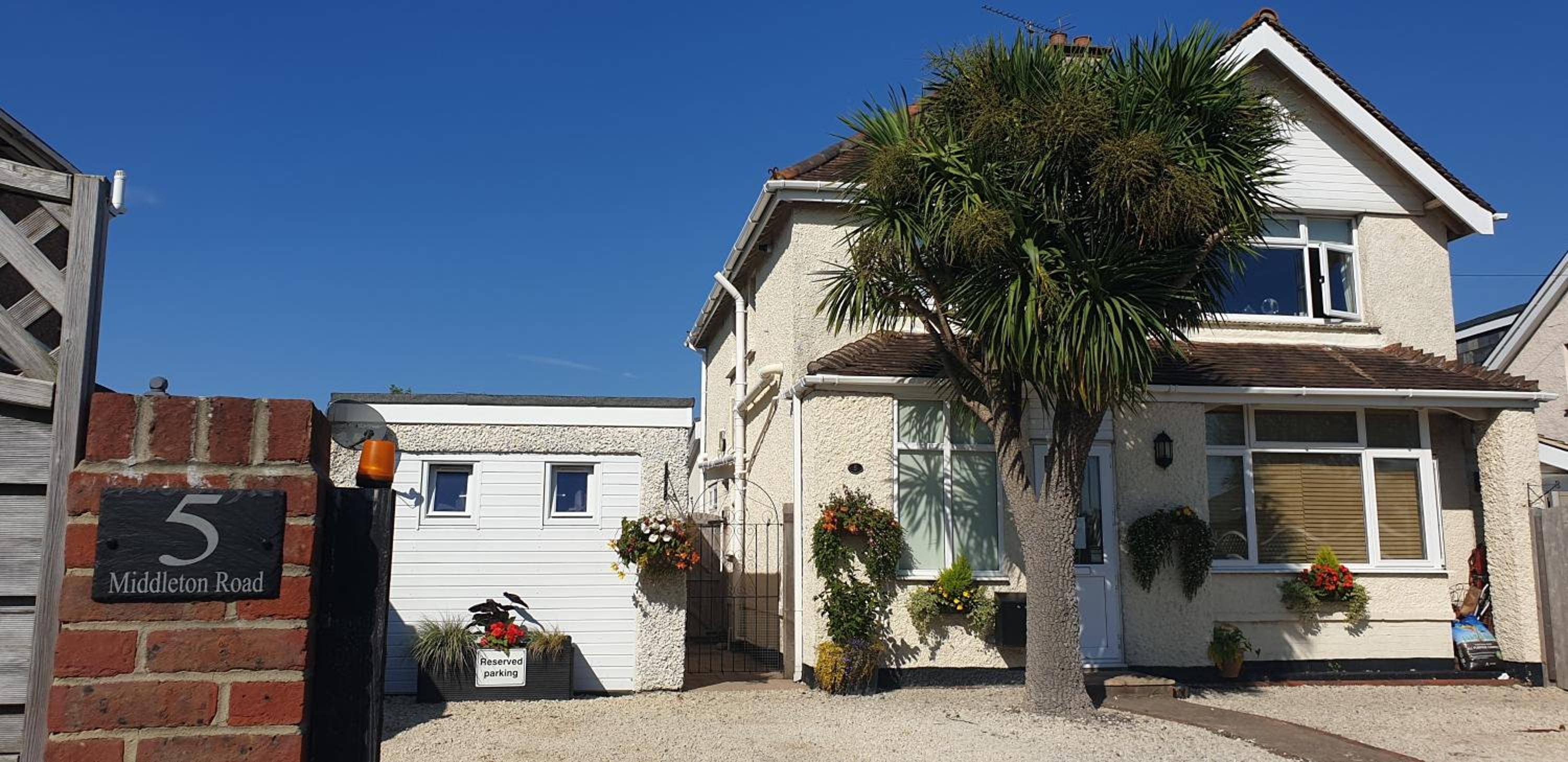 Felpham Guest House - Self Catering view 3