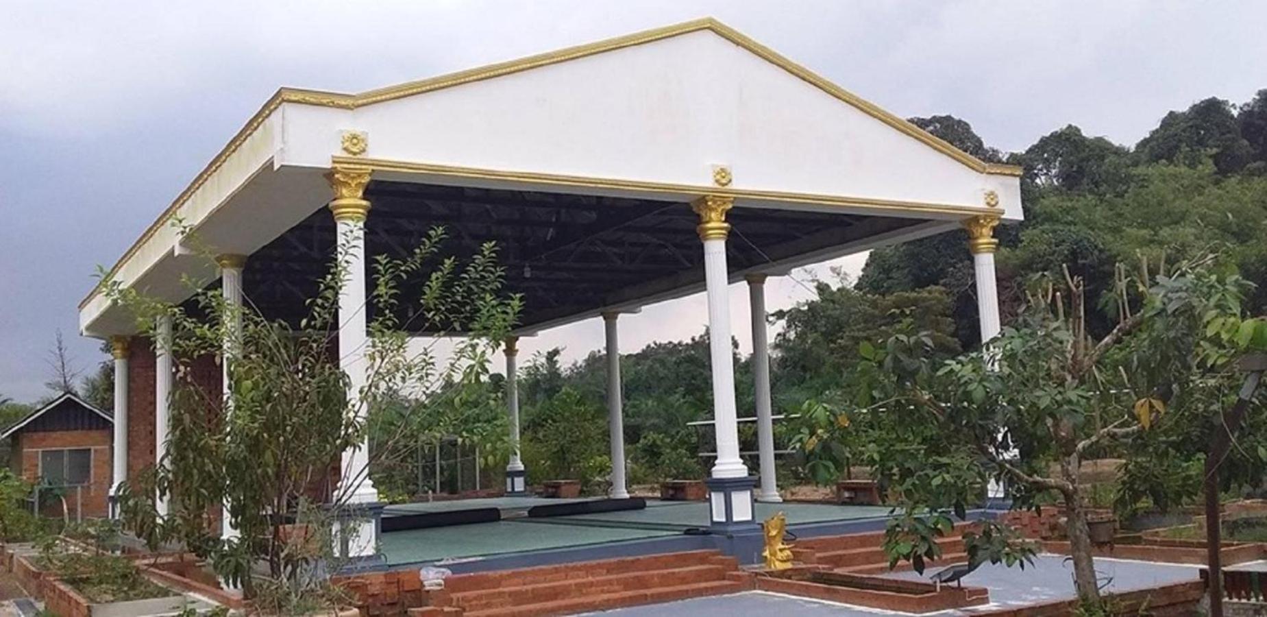 Seri Kenangan Holiday Home