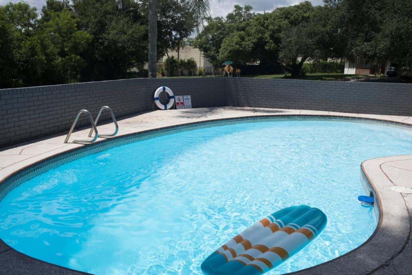 Tampa Bay Area Vacations - Sunset Oasis - Property Image 5