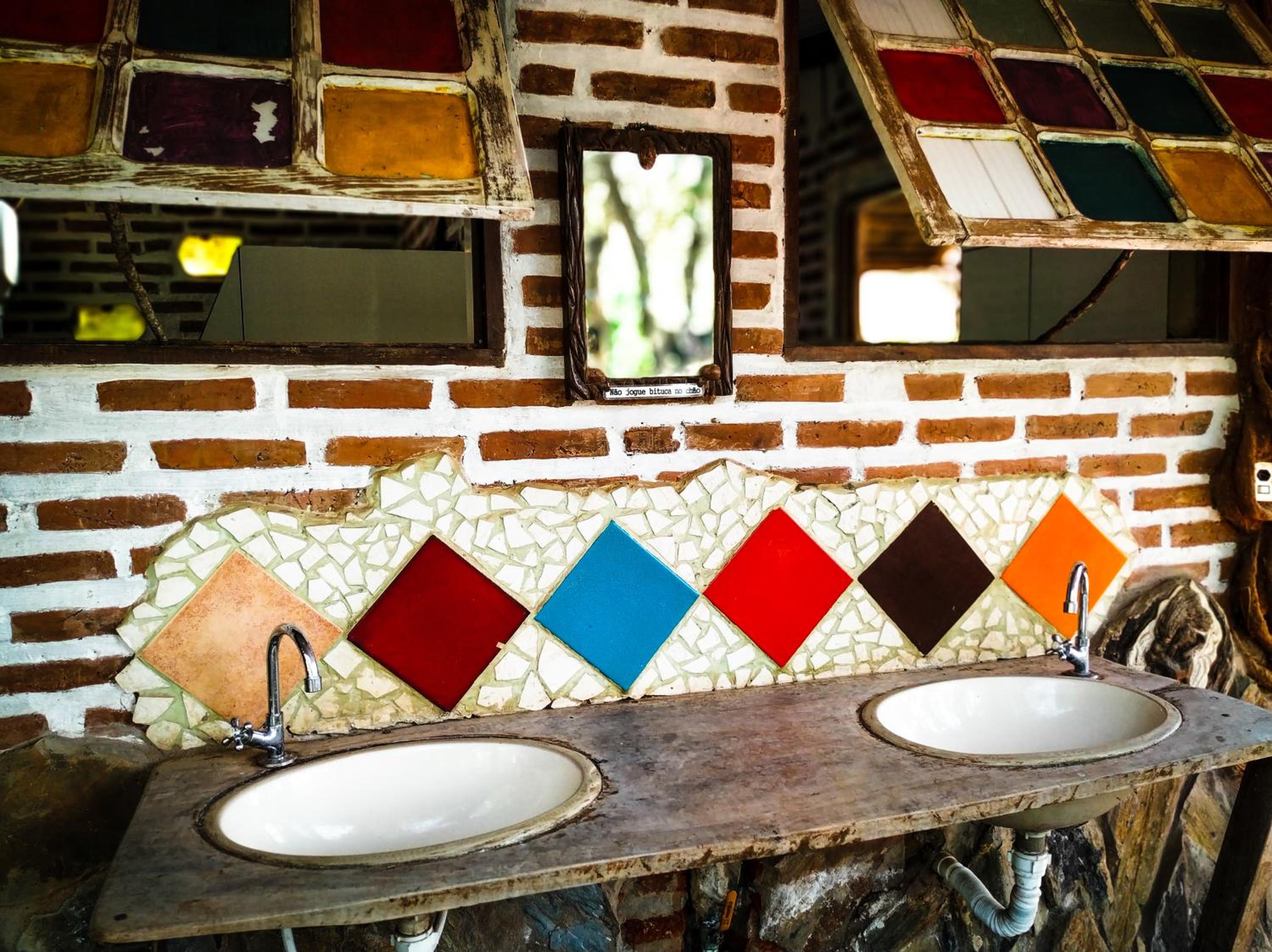 NOMADAS chalés, mini casinhas, bangalôs , área de camping e cozinha compartilhada