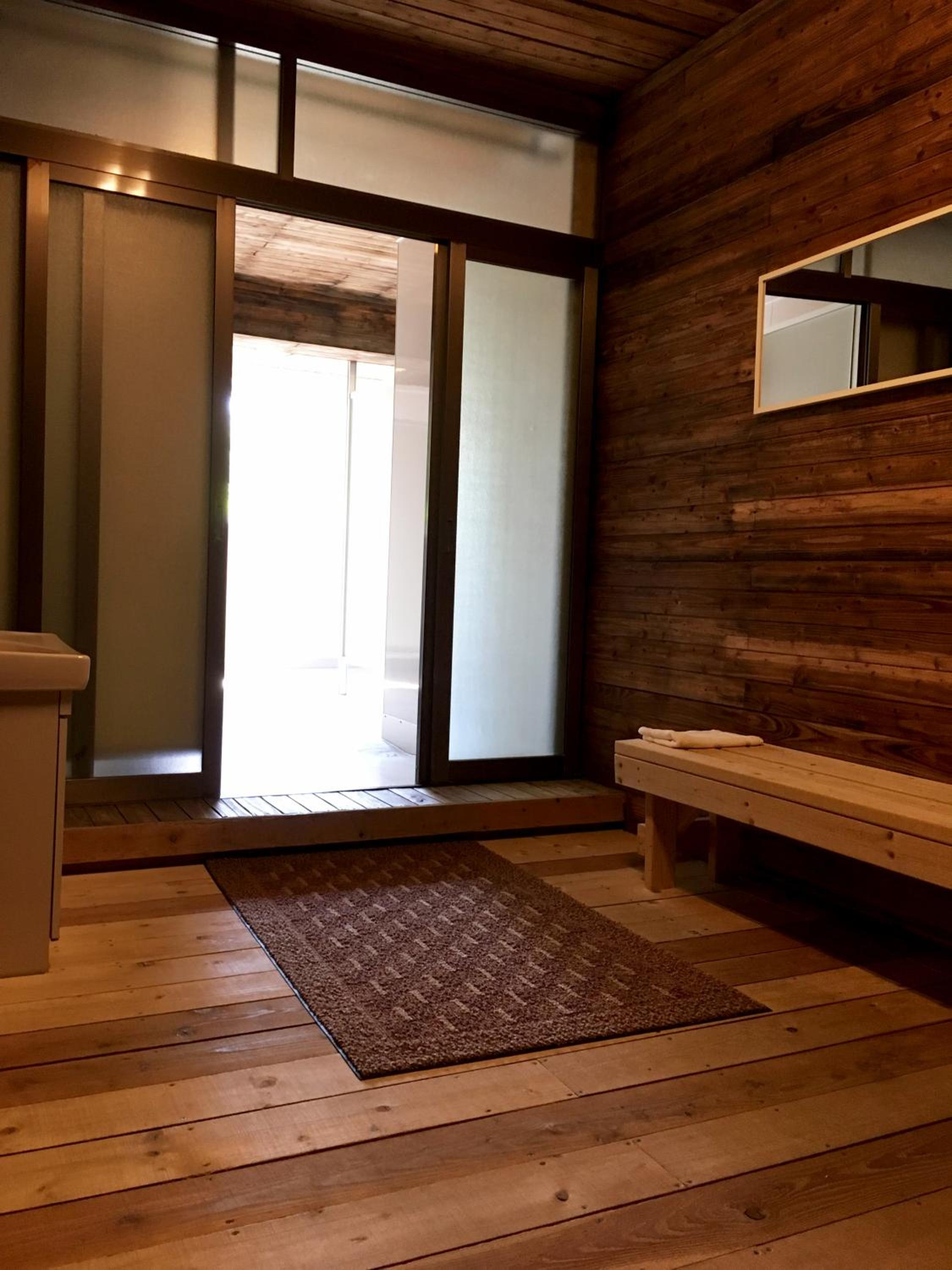 Moiwa Lodge