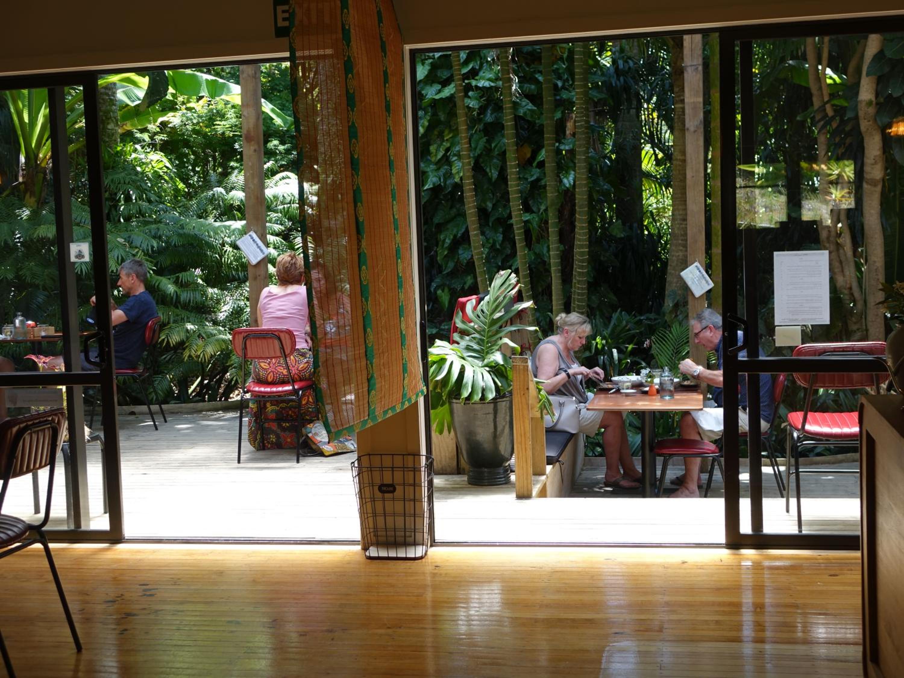 Wharepuke Subtropical Accommodation