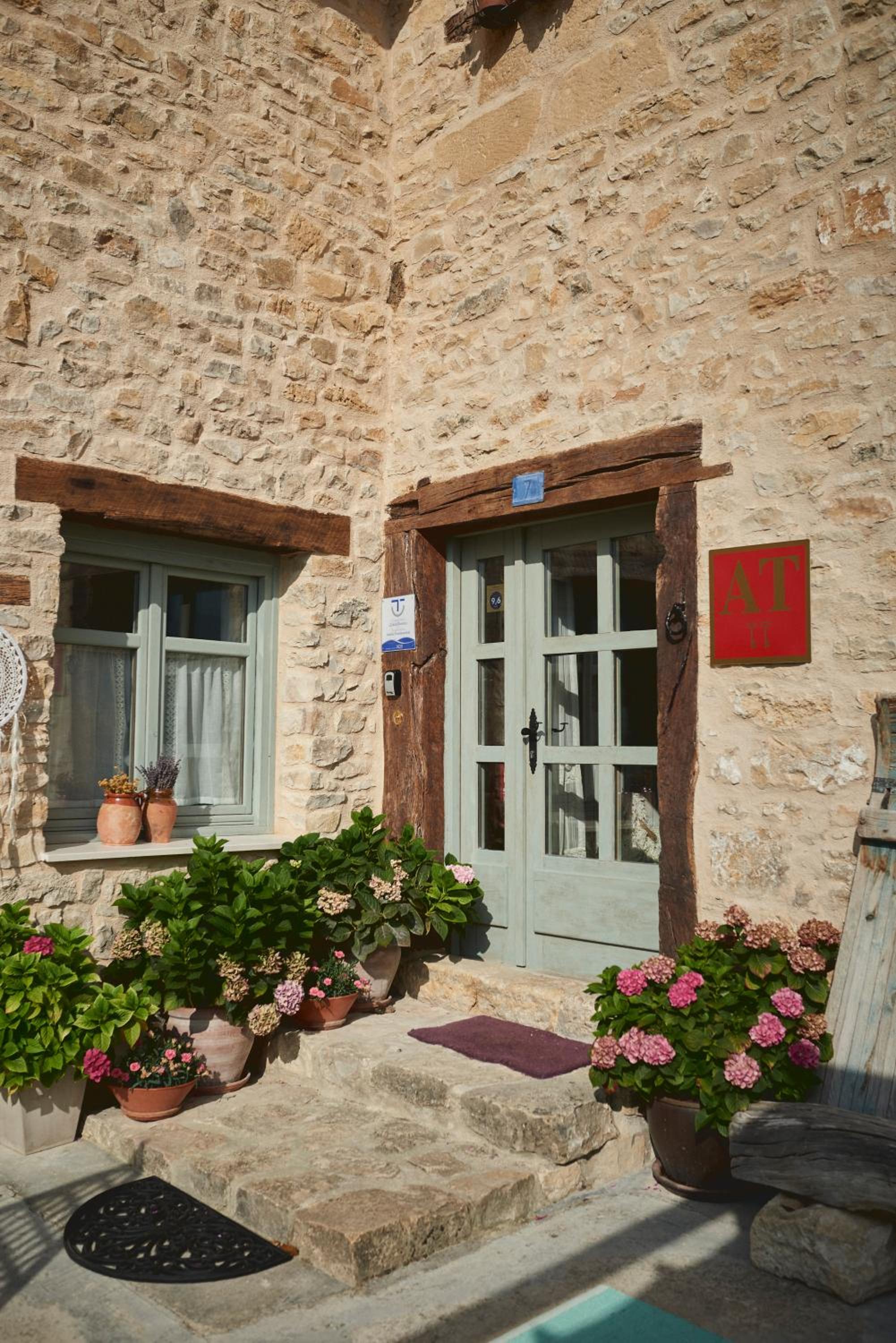 Photo 109