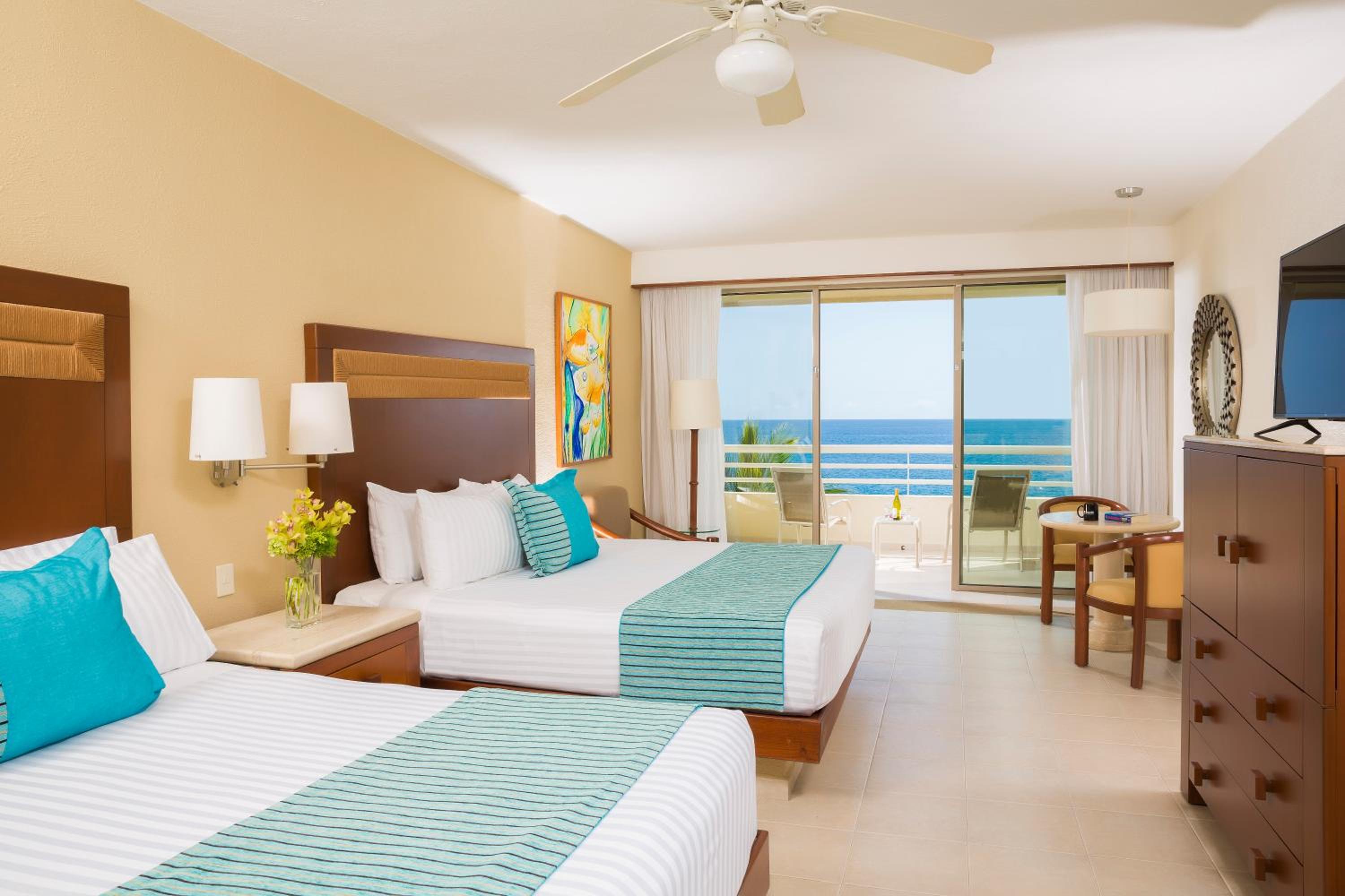 GR Solaris Lighthouse - All Inclusive