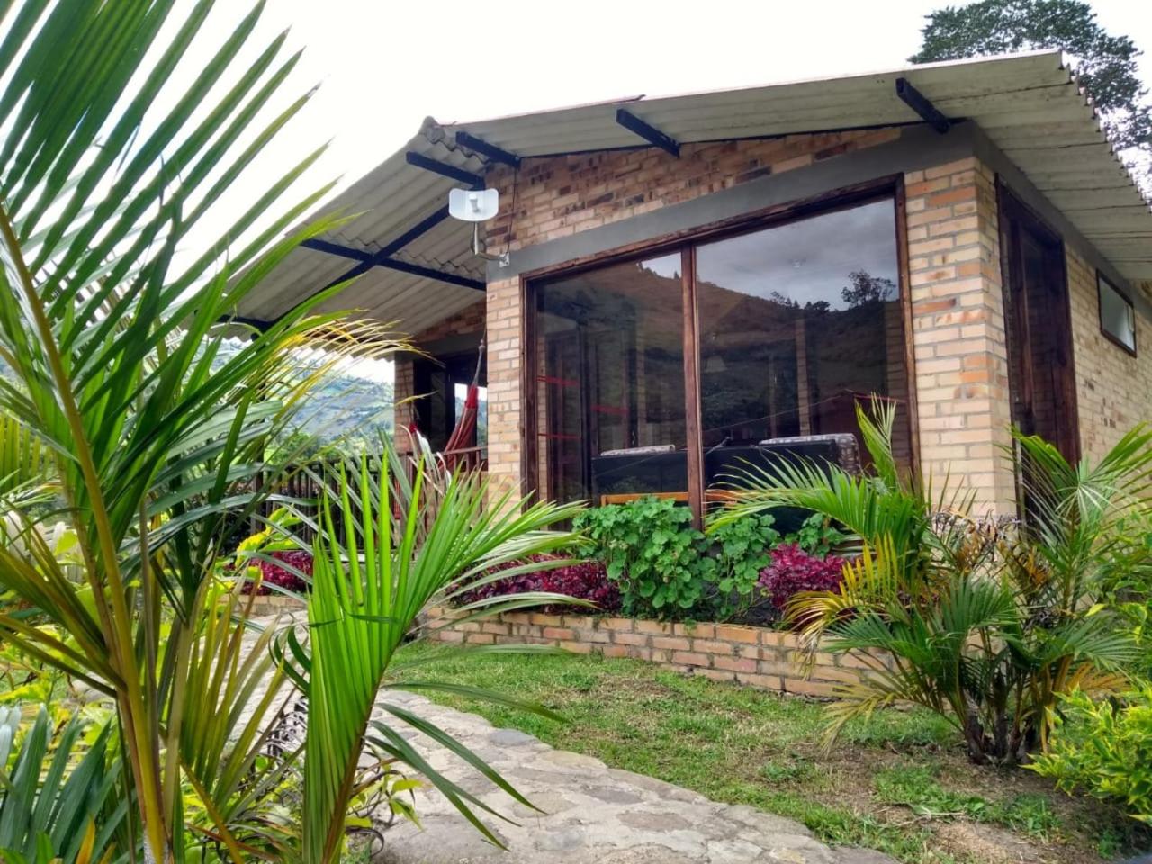 Hotel Campestre Rocas Del Paraíso