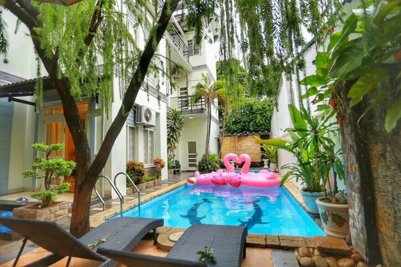 Rio F1 homestay view 3