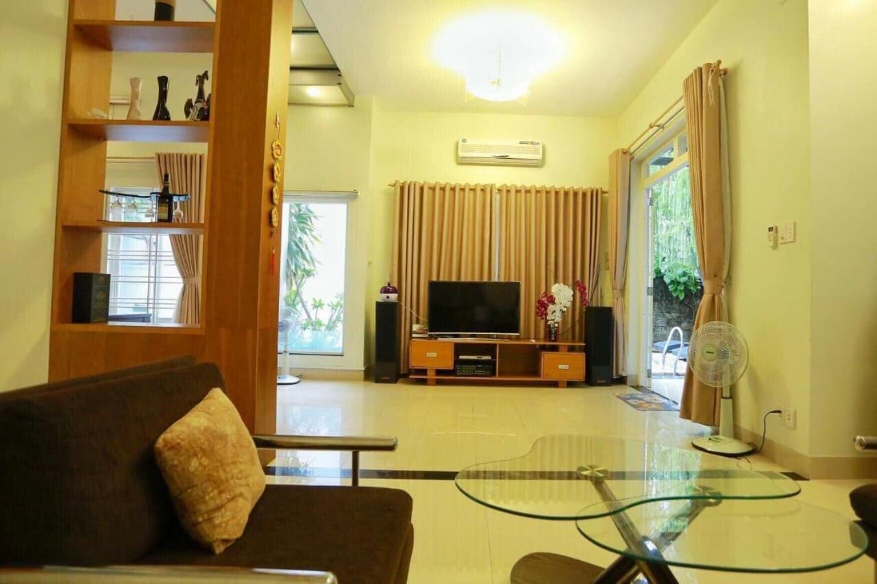 Rio F1 homestay view 4