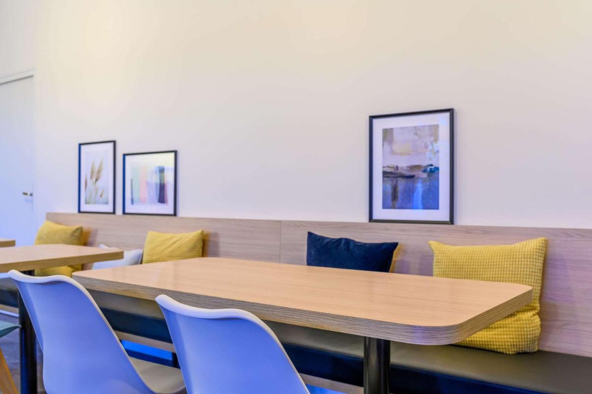 meeting room