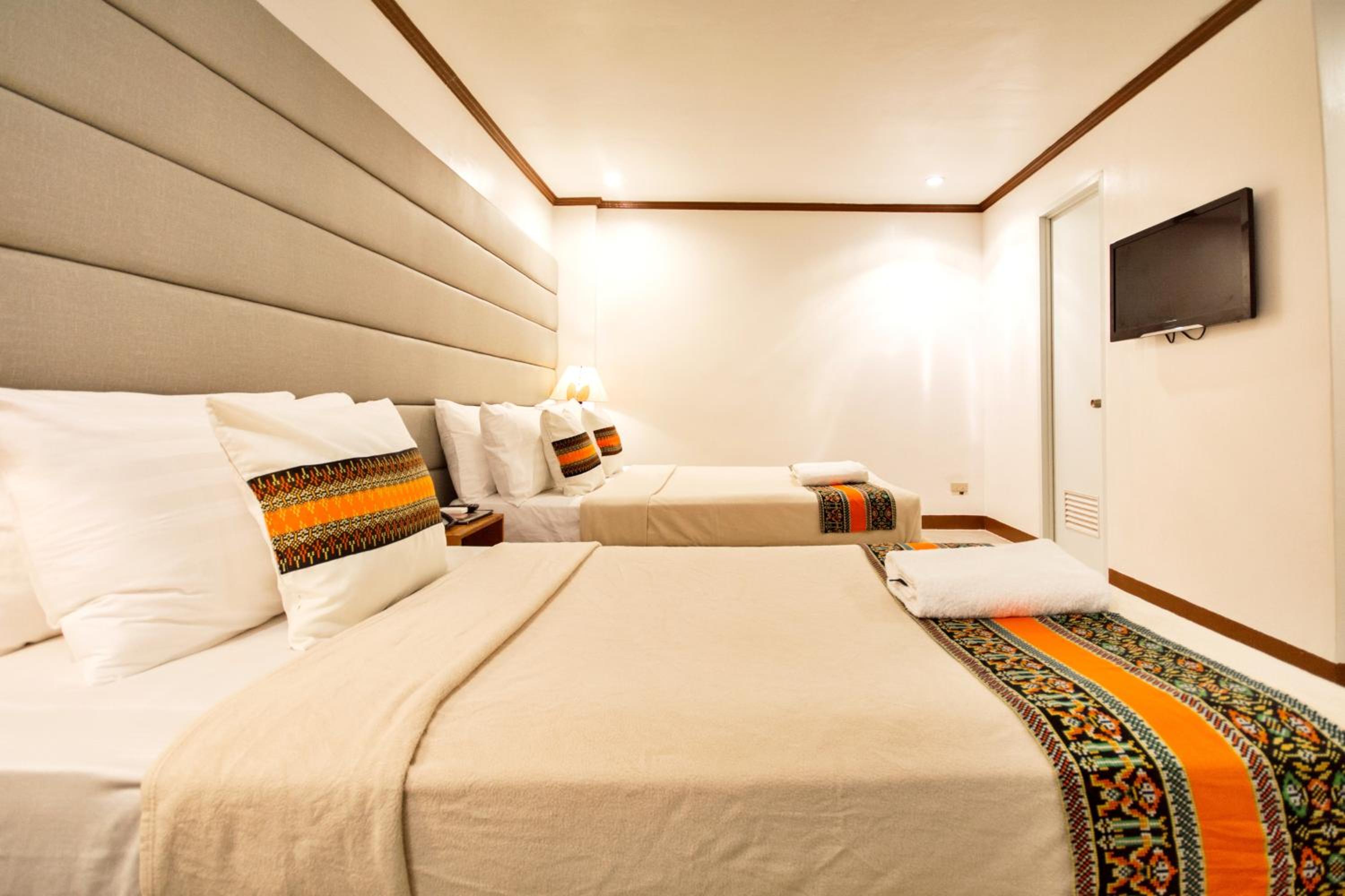 Sur Beach Resort Boracay