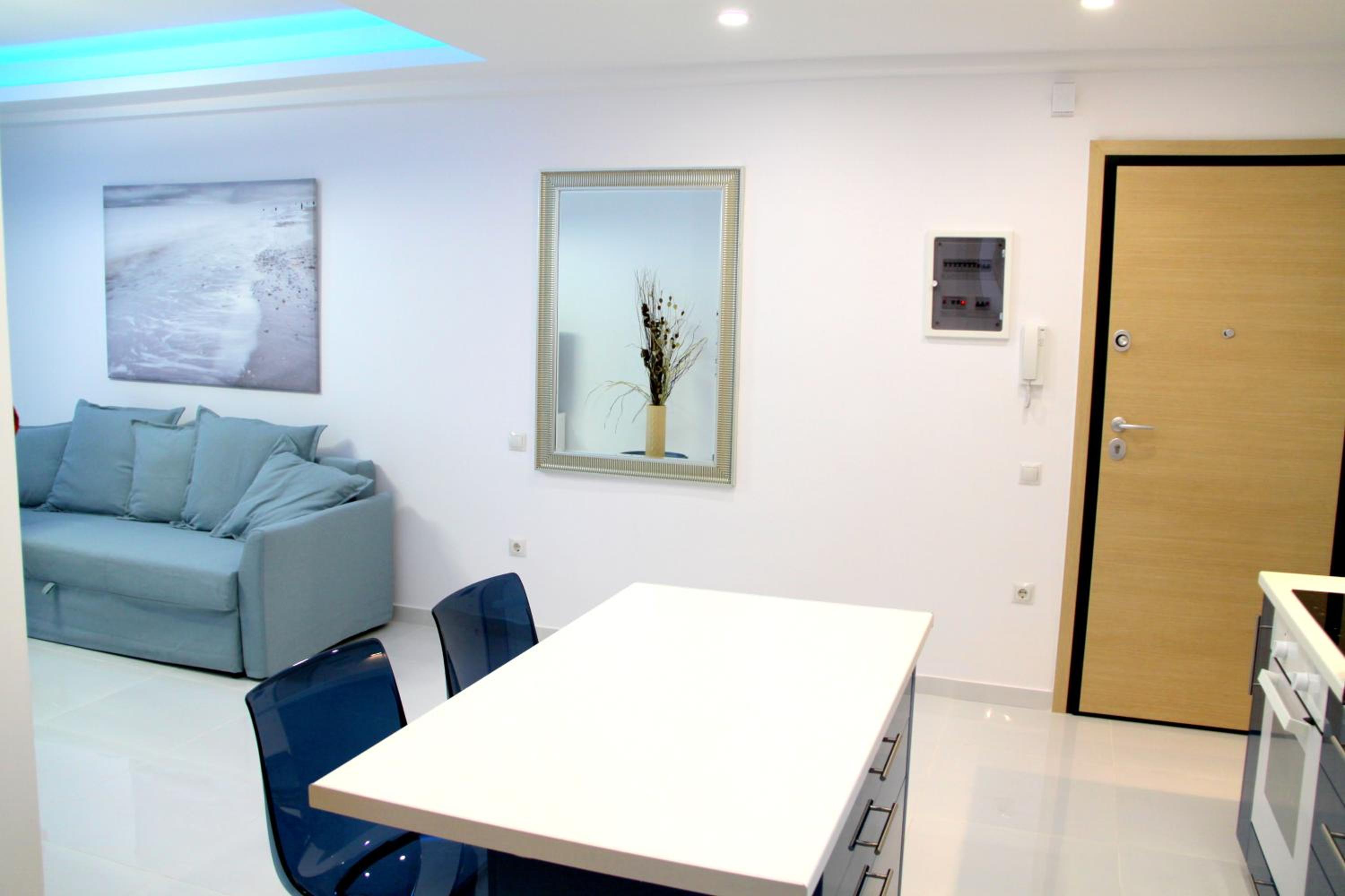 Thiseos 319. Beautiful apartments near the cultural center of the capital.