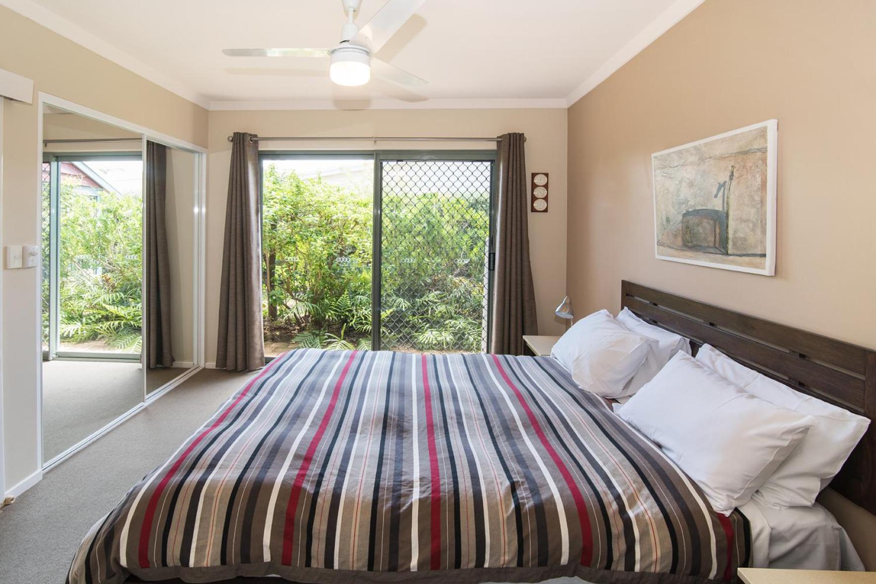 Bayshore Beachside Resort