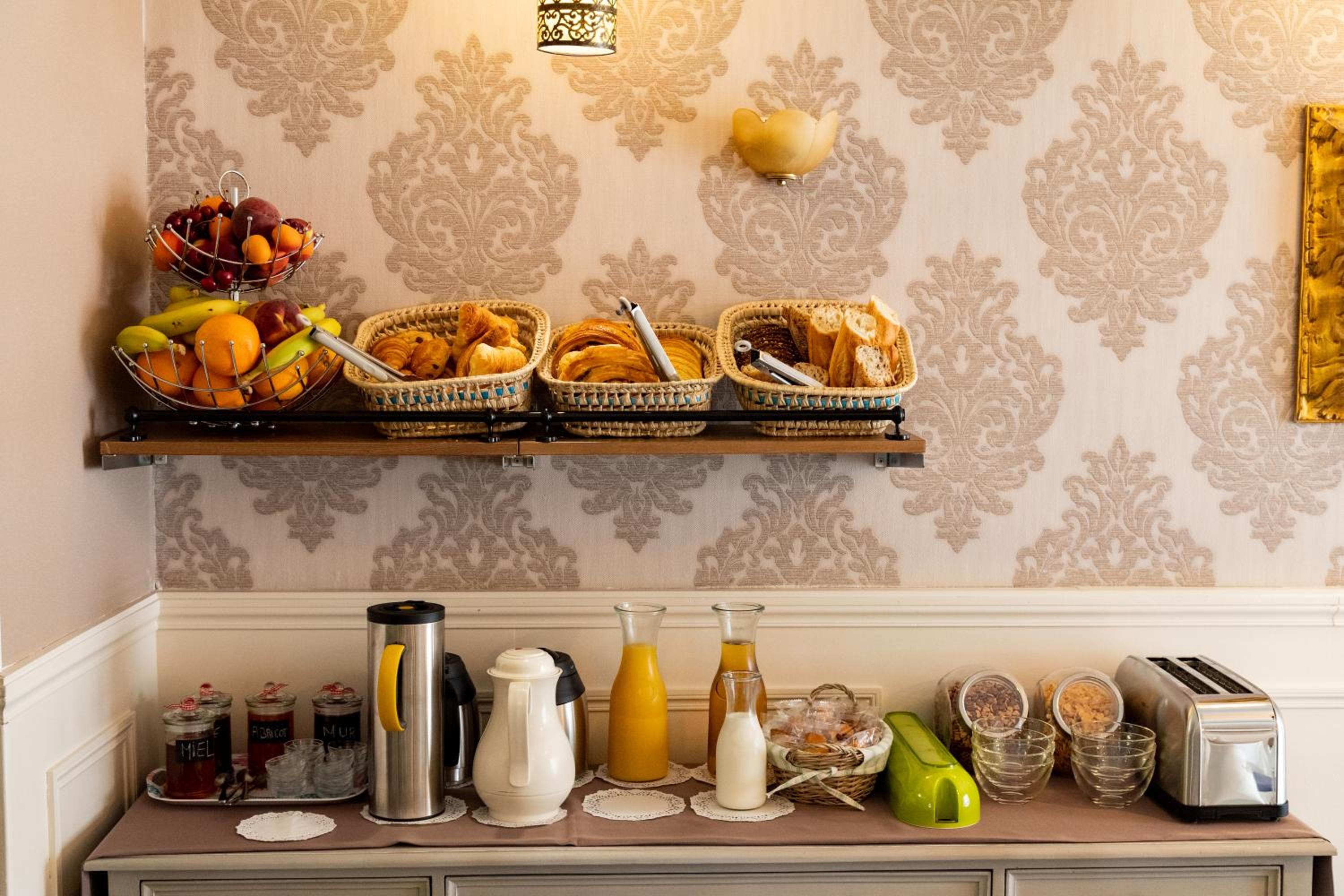 Hotel Henri IV - Property Image 30