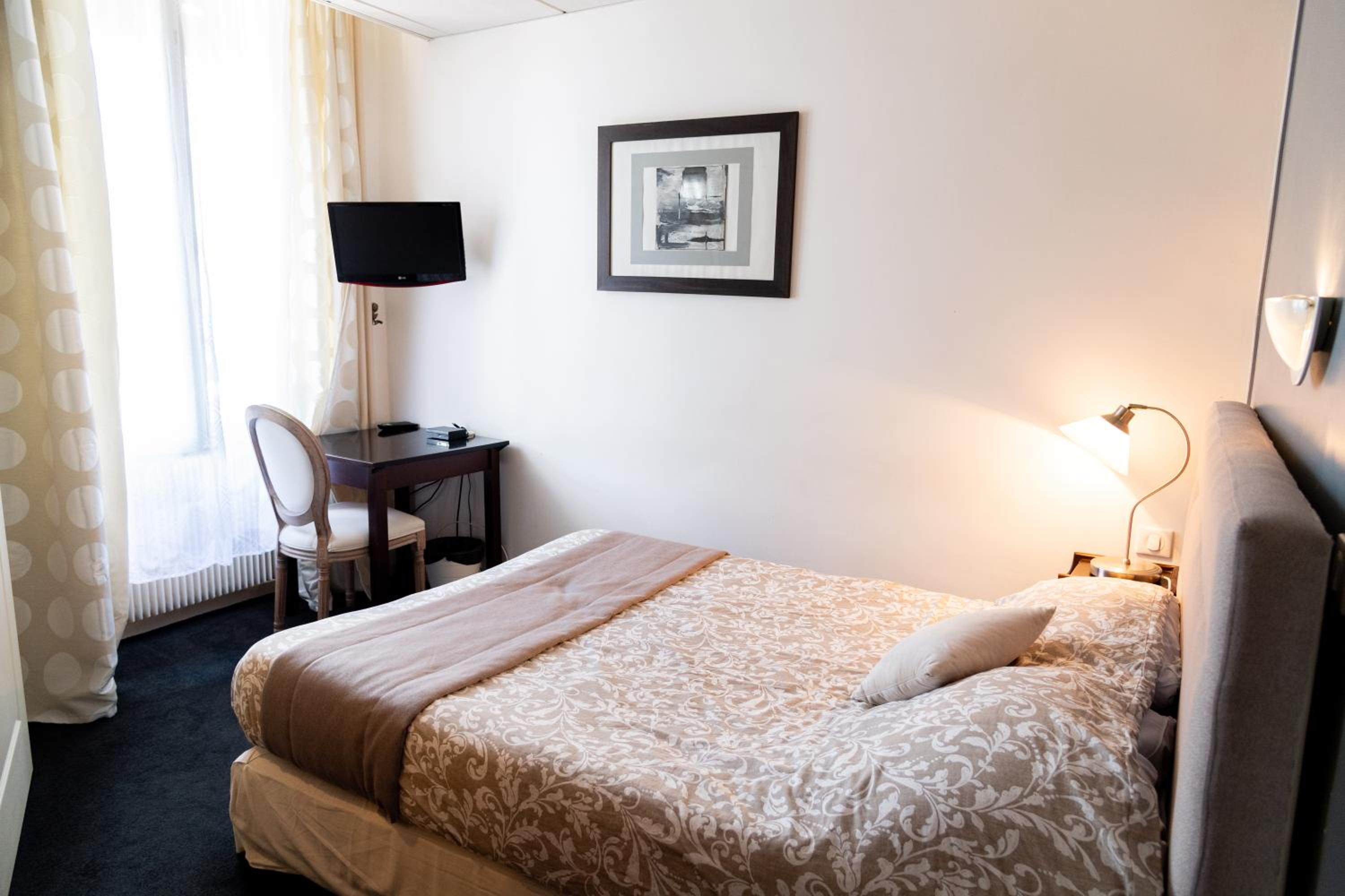 Hotel Henri IV - Property Image 5