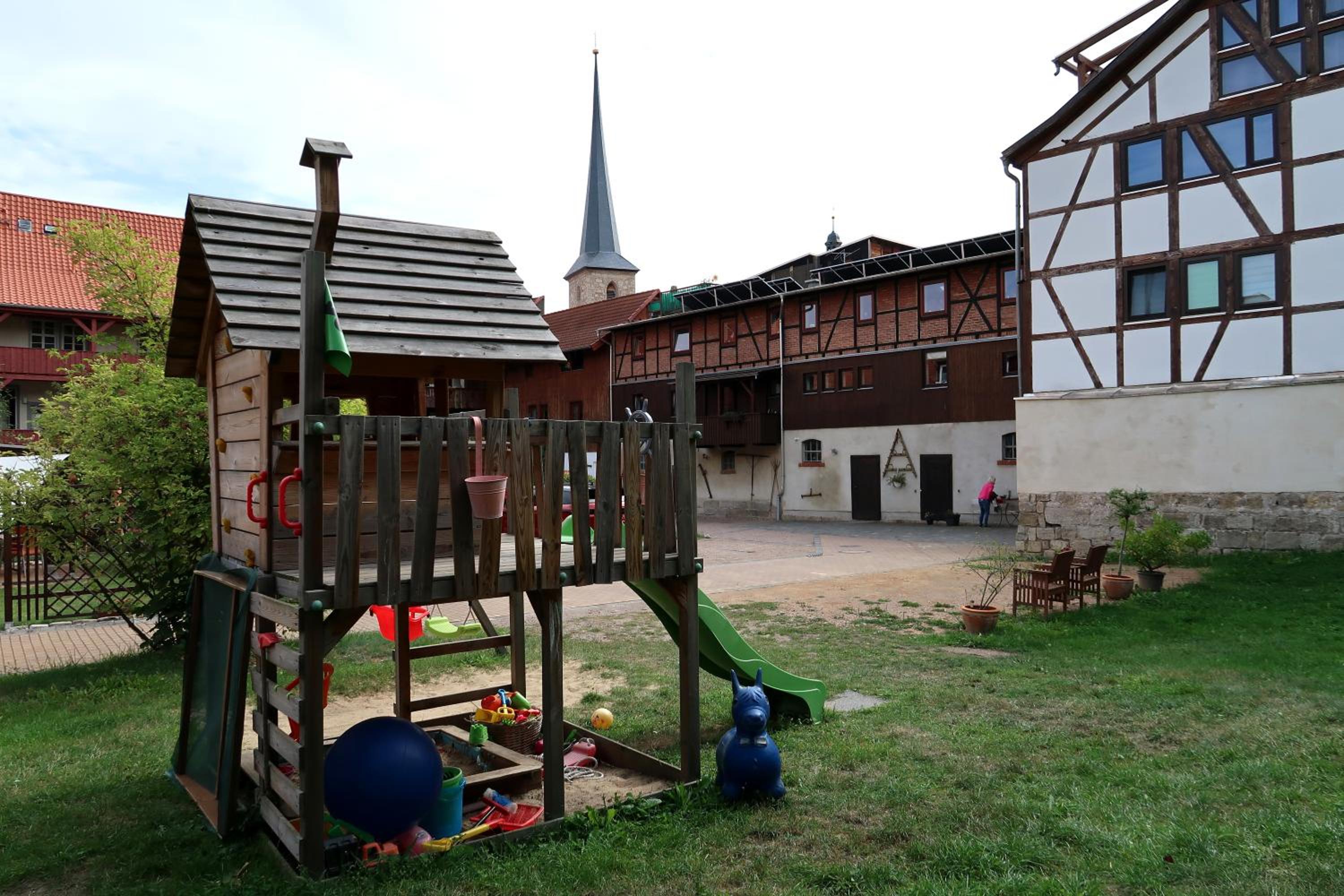 activities & amenities