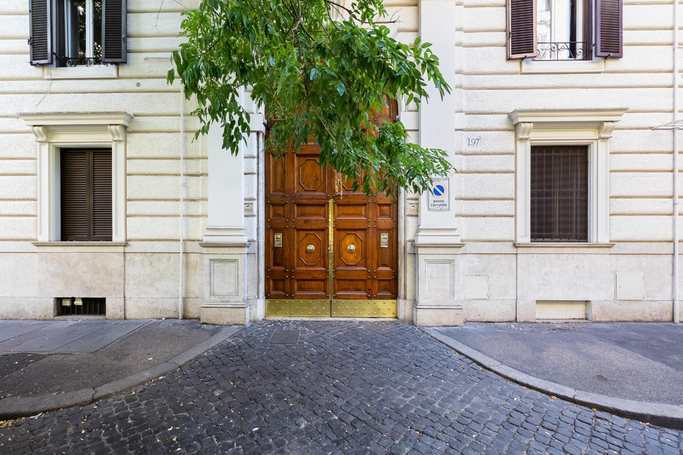 Germanico Luxury Apartment