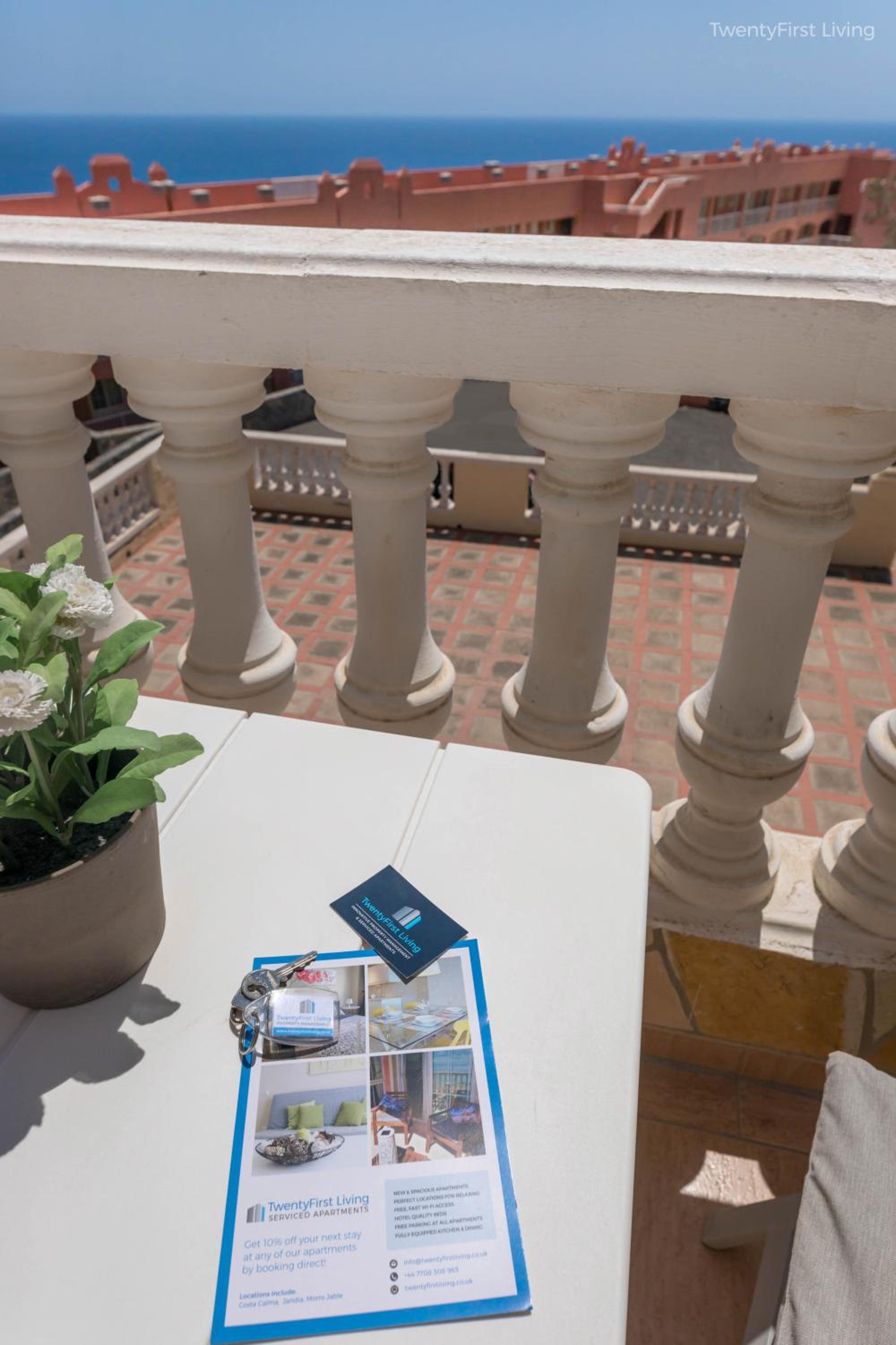 Residence Playa Paraiso with Ocean View - Cobalt Flat view 4