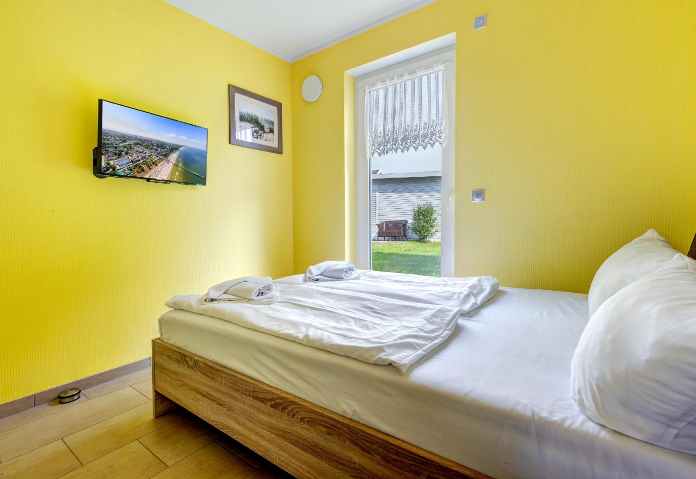 Ferienwohnung Ahorn view 4